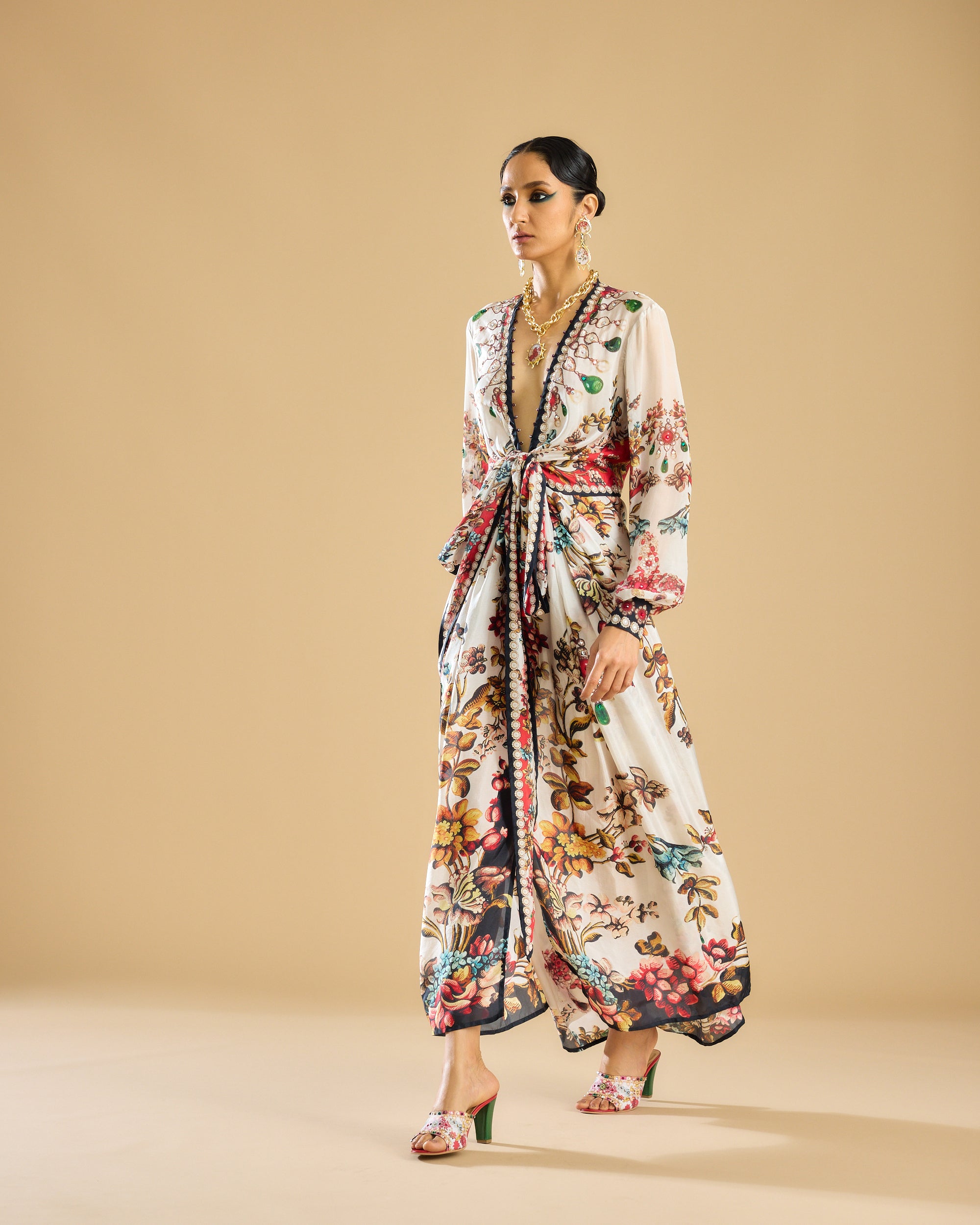 Nizam : Viviana - Ivory/Red