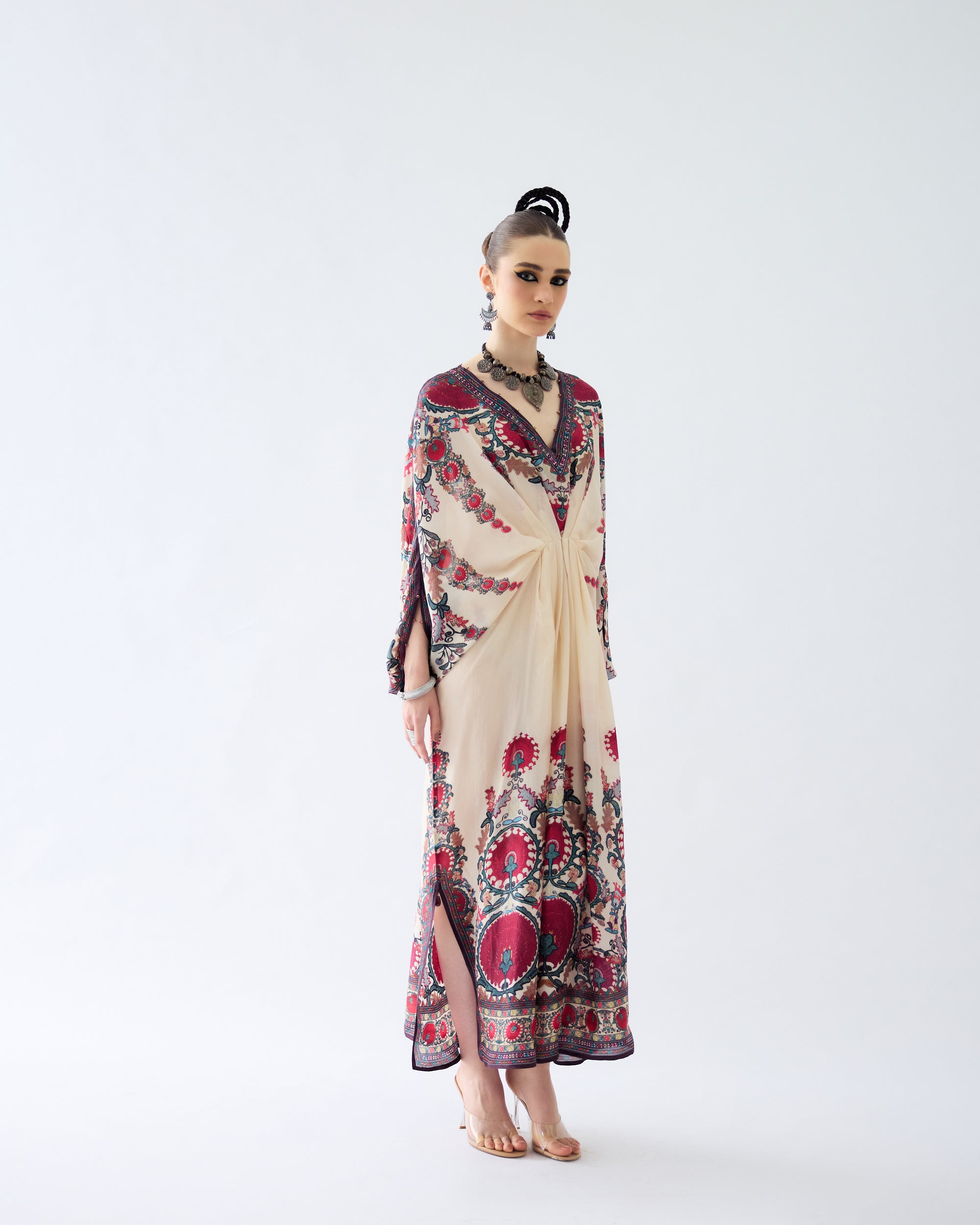 Bukhara : Rasika - Maroon
