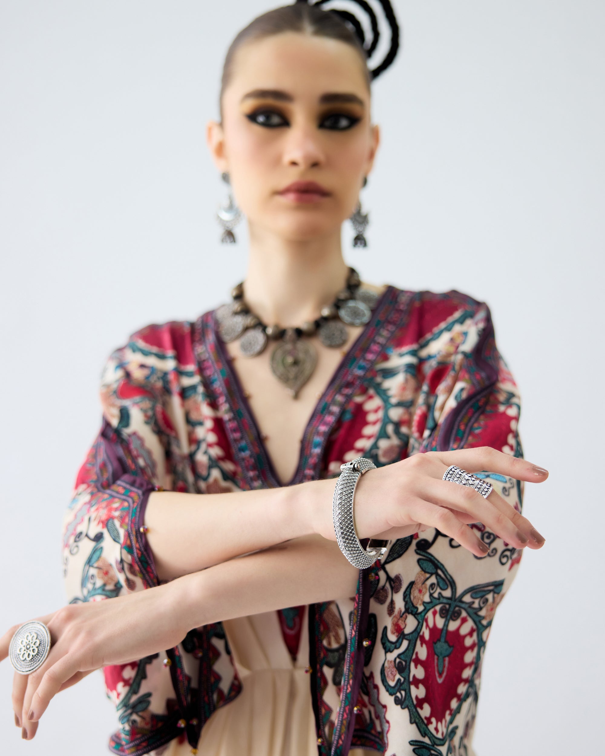 Bukhara : Rasika - Maroon