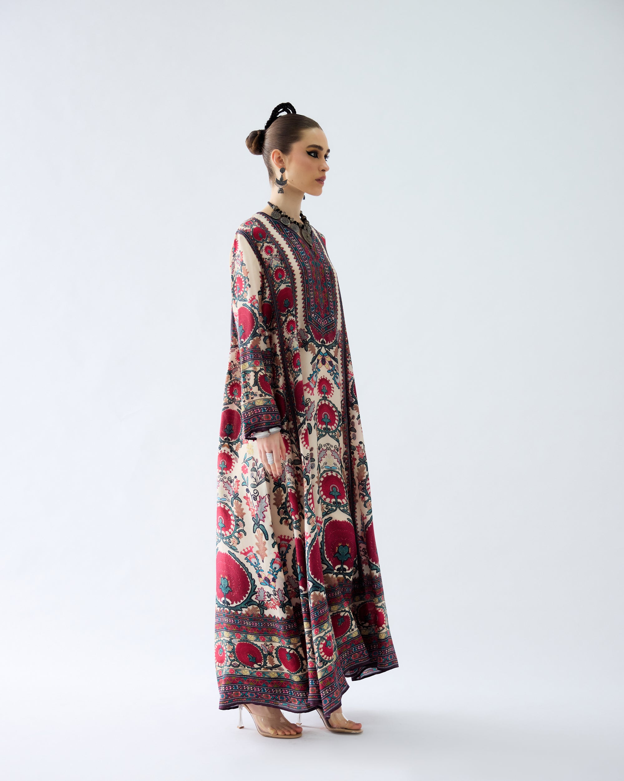 Bukhara : Ada - Maroon