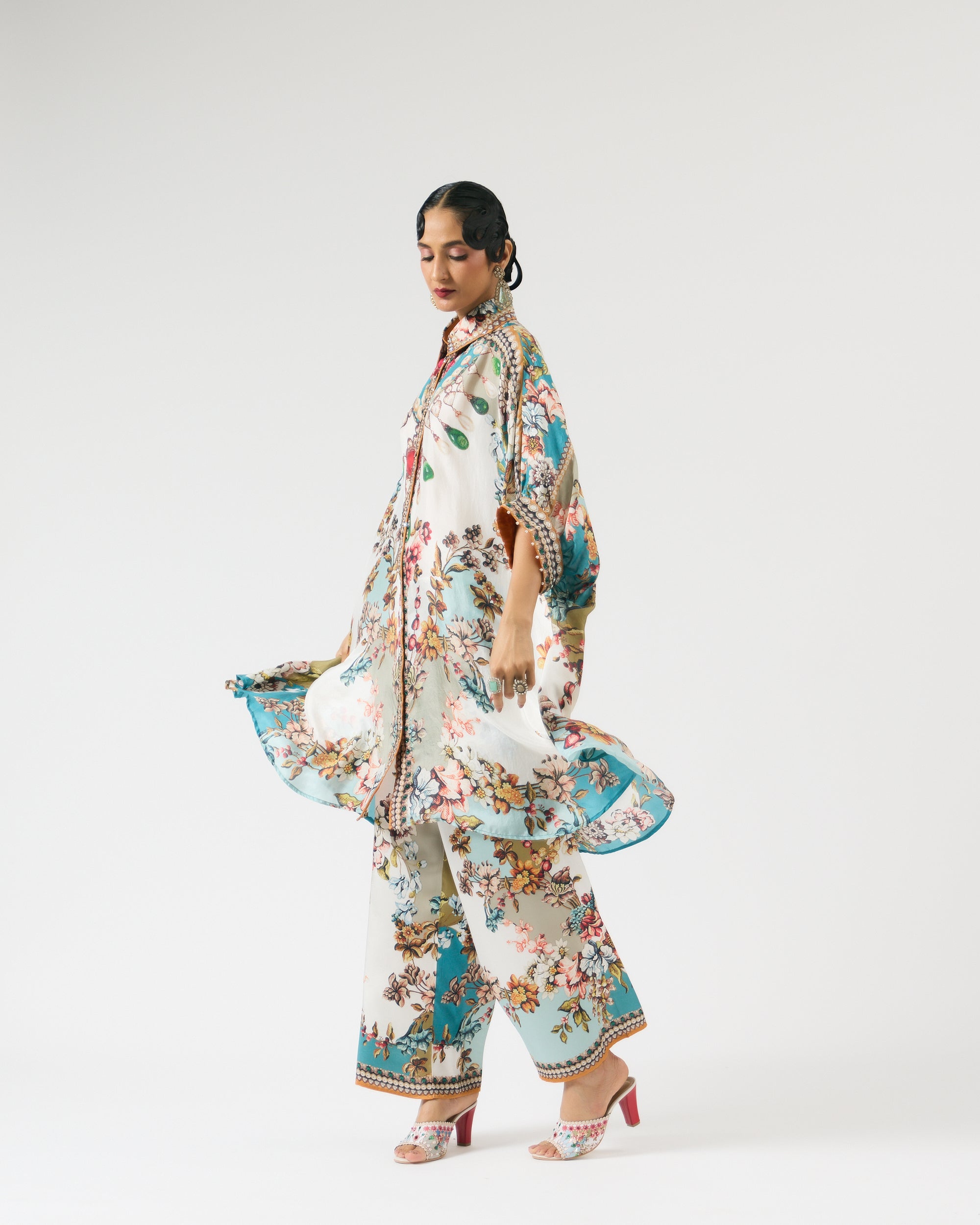 Nizam : Kamara - Ivory/Aqua