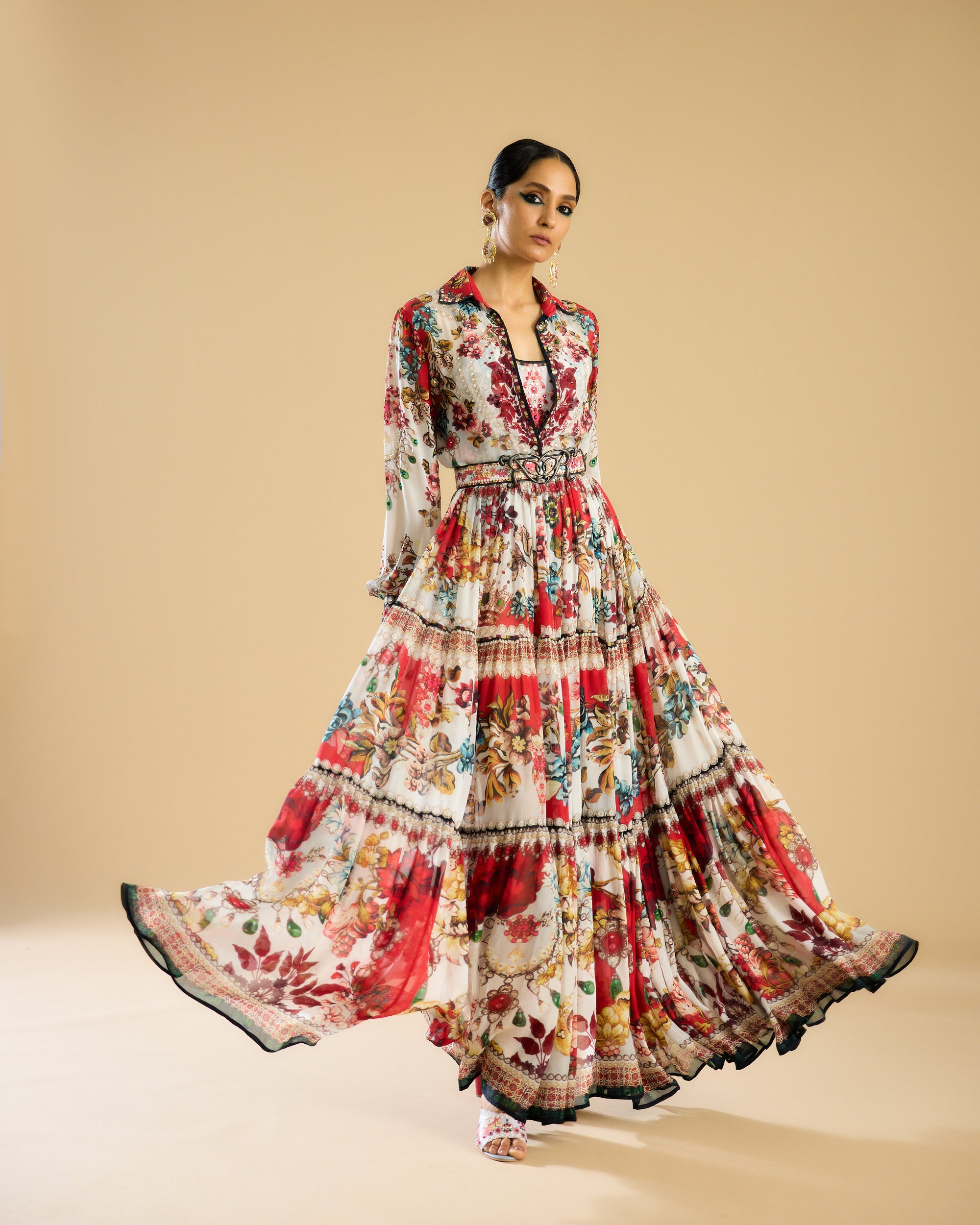 Nizam : Taia - Ivory/Red