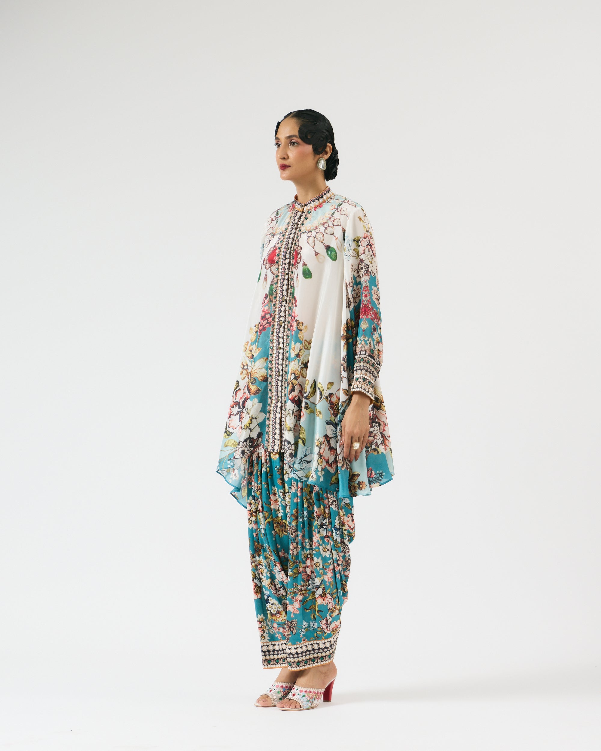 Nizam : Nilofer - Ivory/Aqua