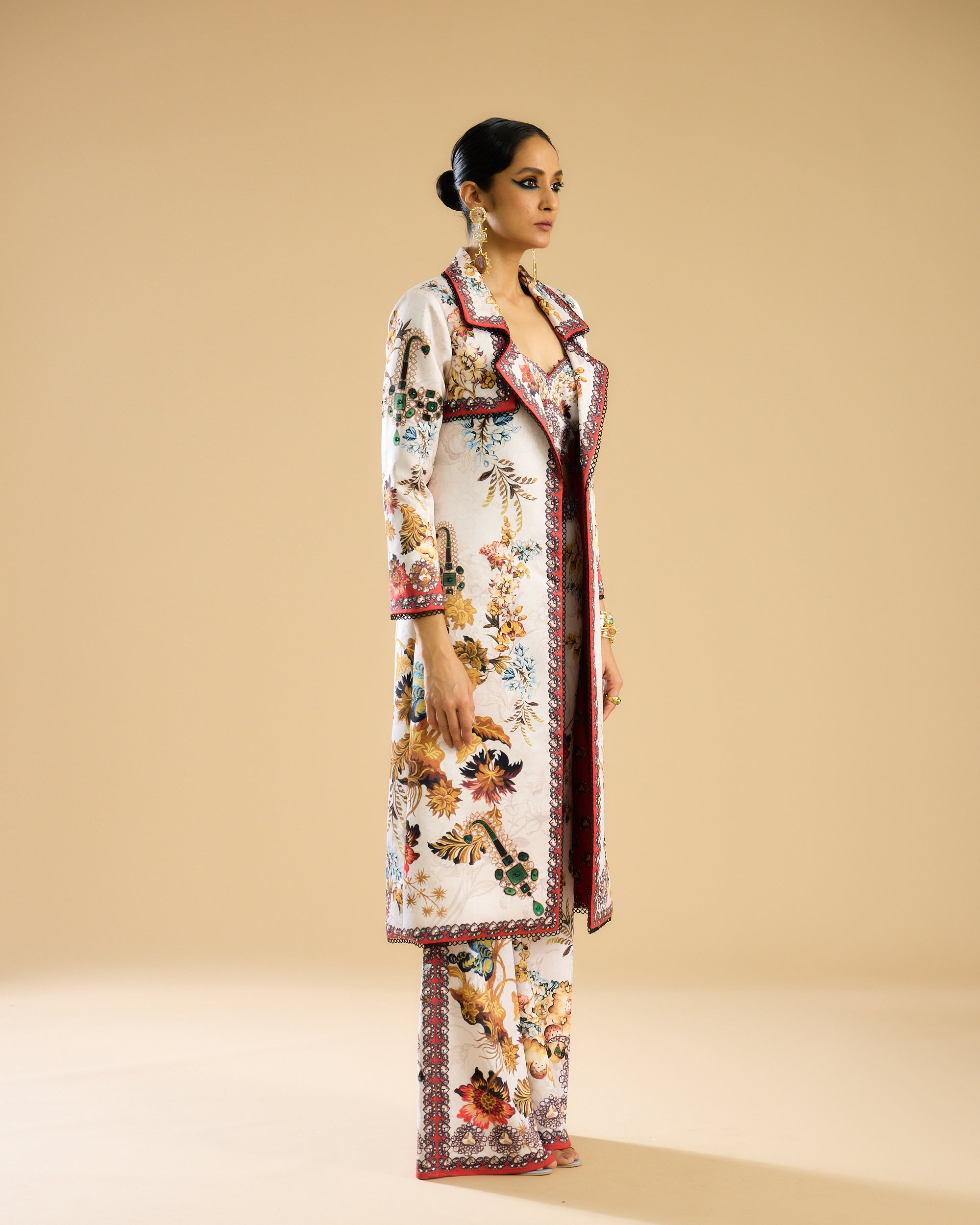 Nizam : Freya - Ivory/Red
