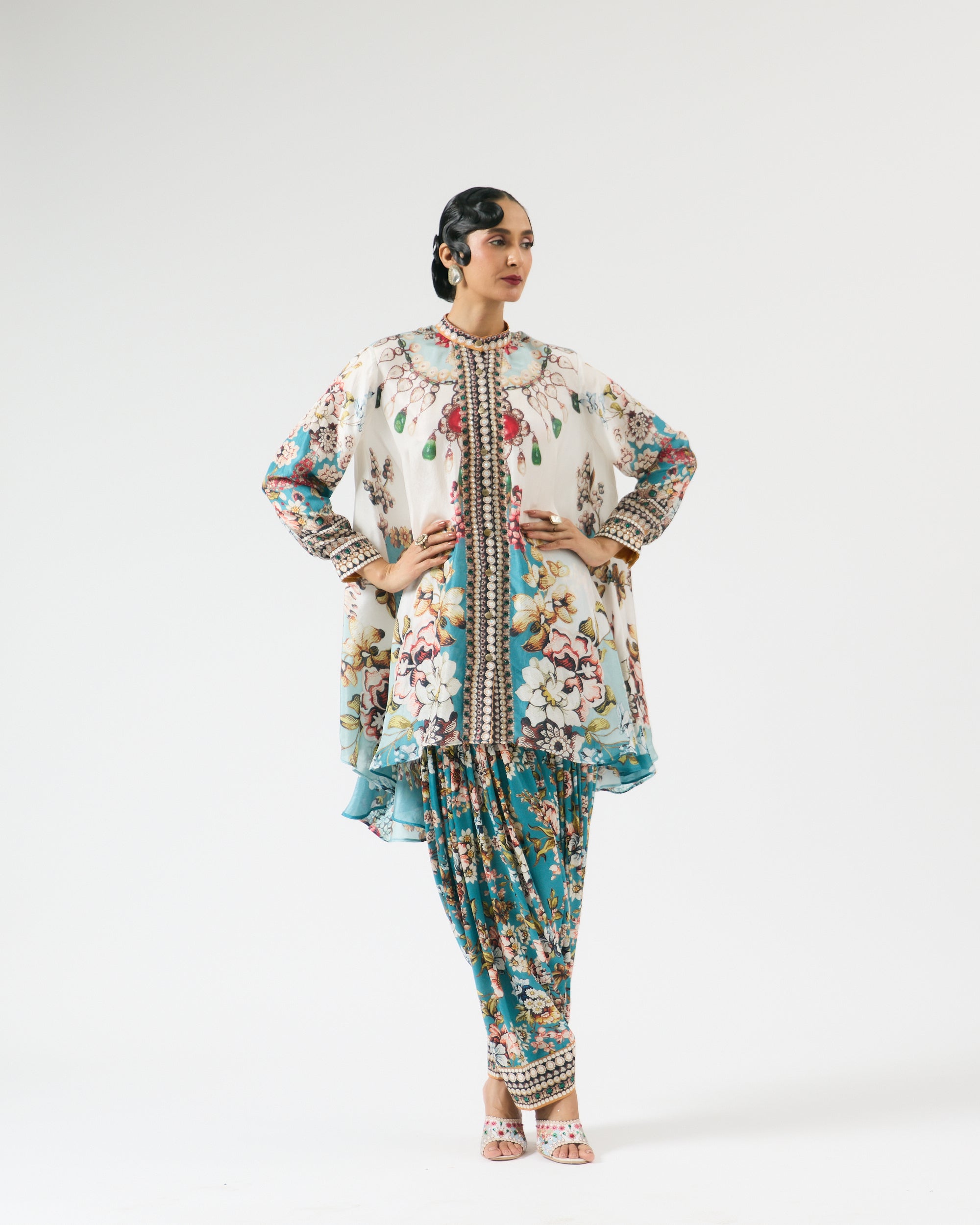 Nizam : Nilofer - Ivory/Aqua
