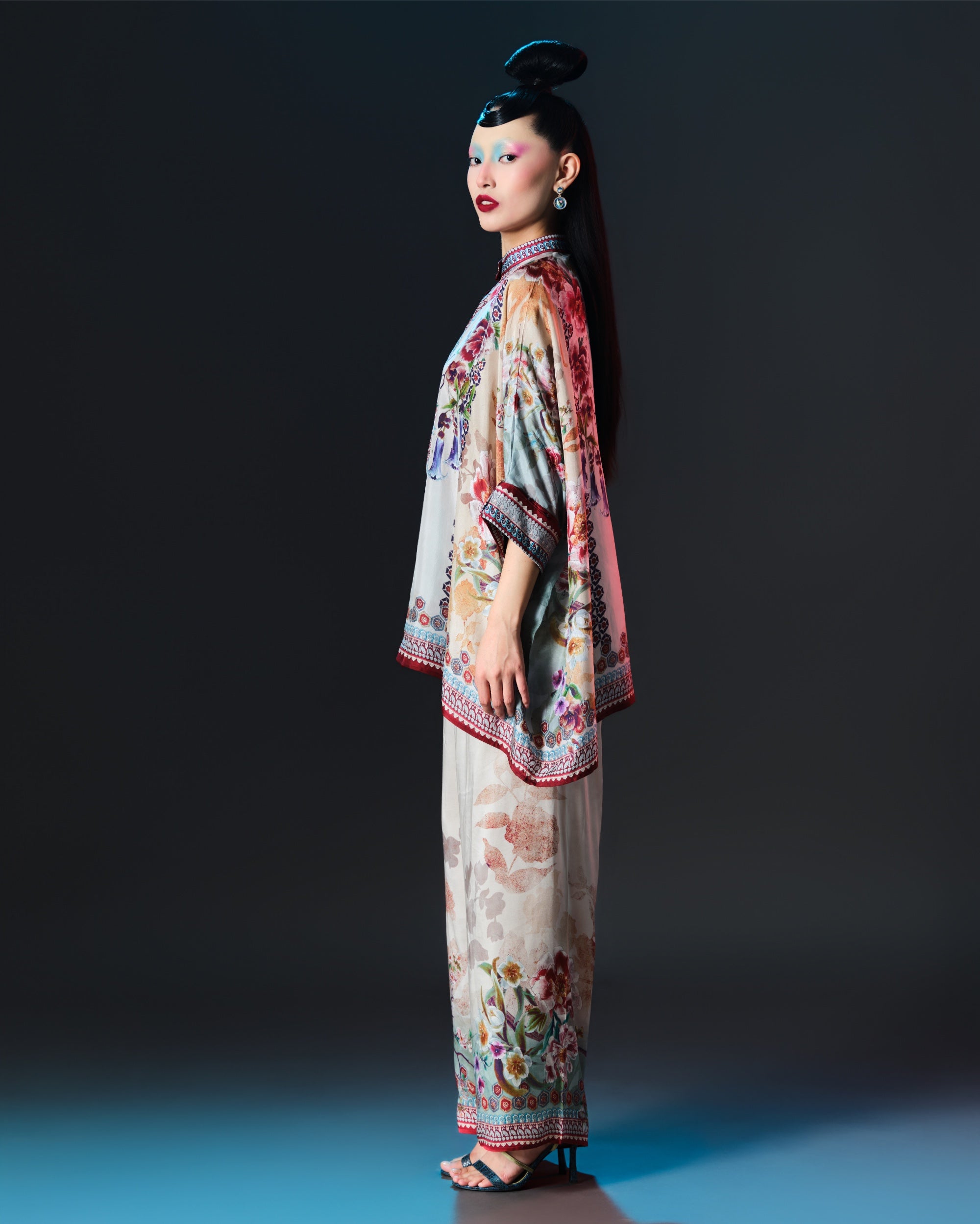 Ikebana : Chanel - Beige