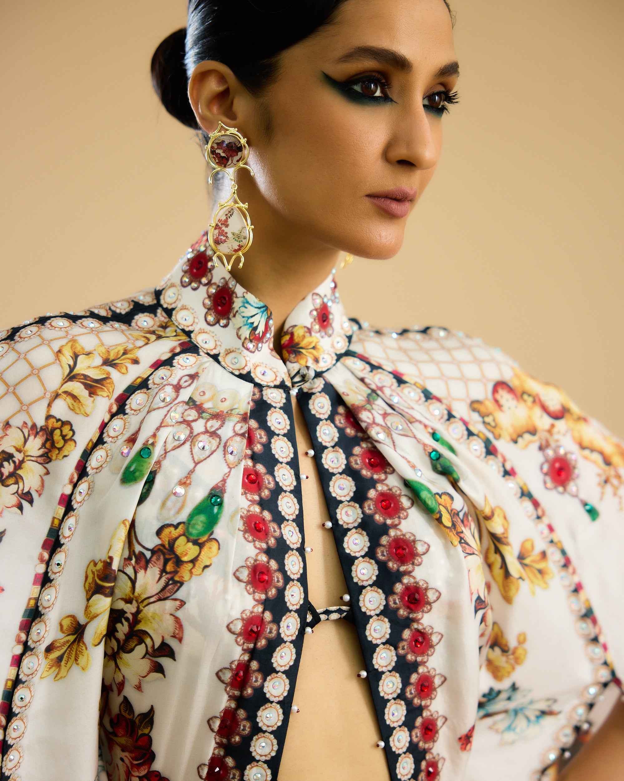 Nizam : Kandisa - Ivory/Red