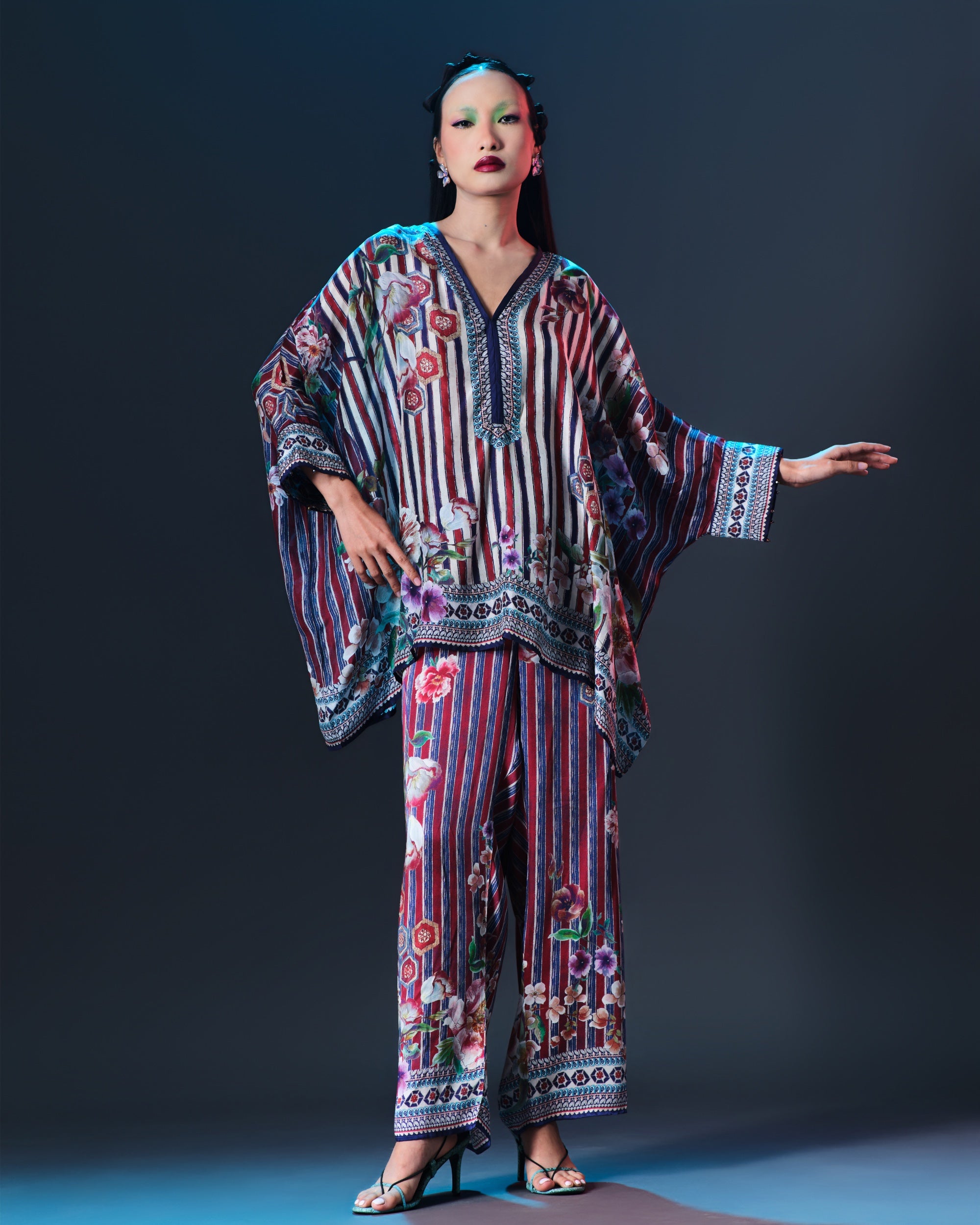 Ikebana : Chanel - Stripe