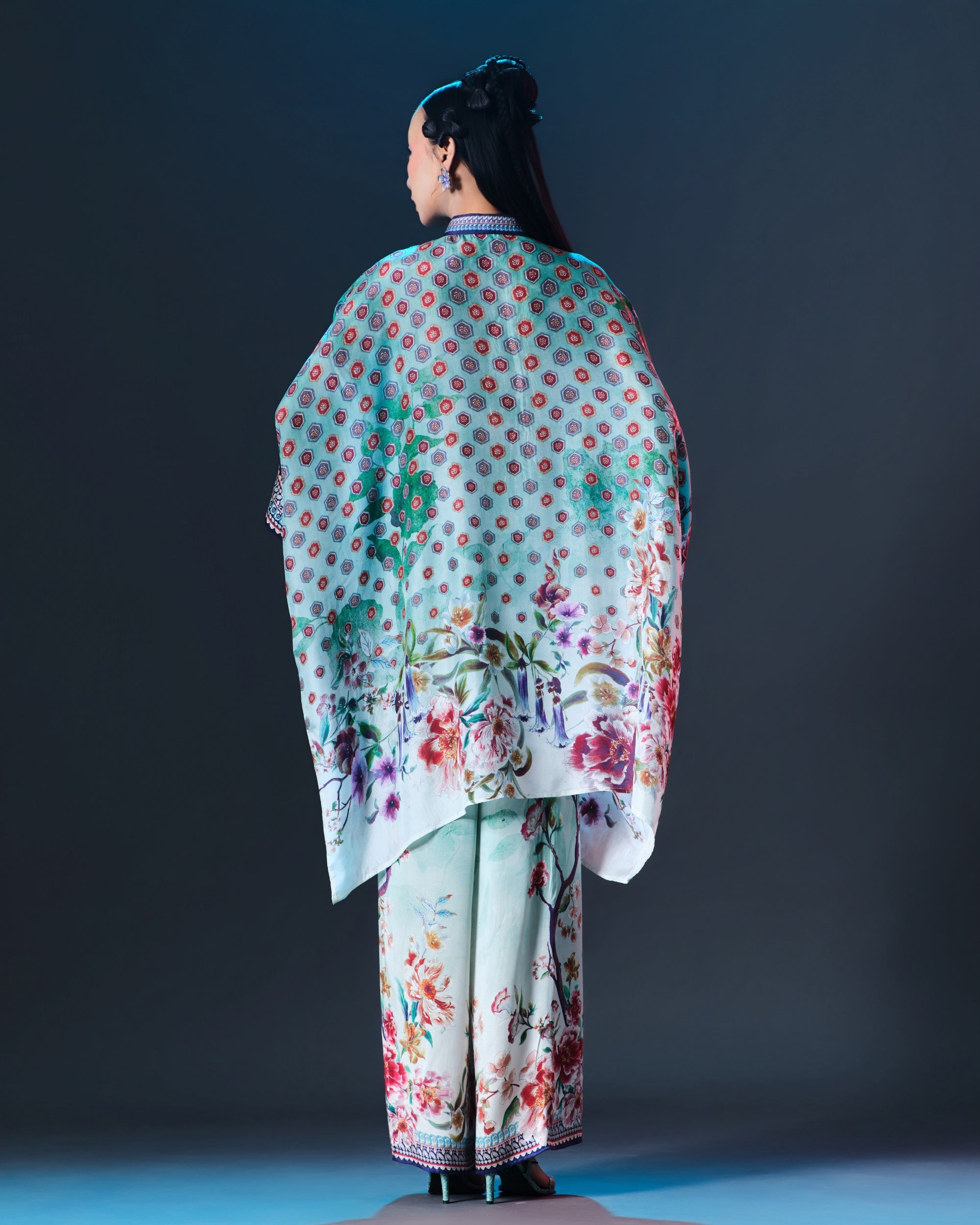 Ikebana : Chanel 36" - Jade