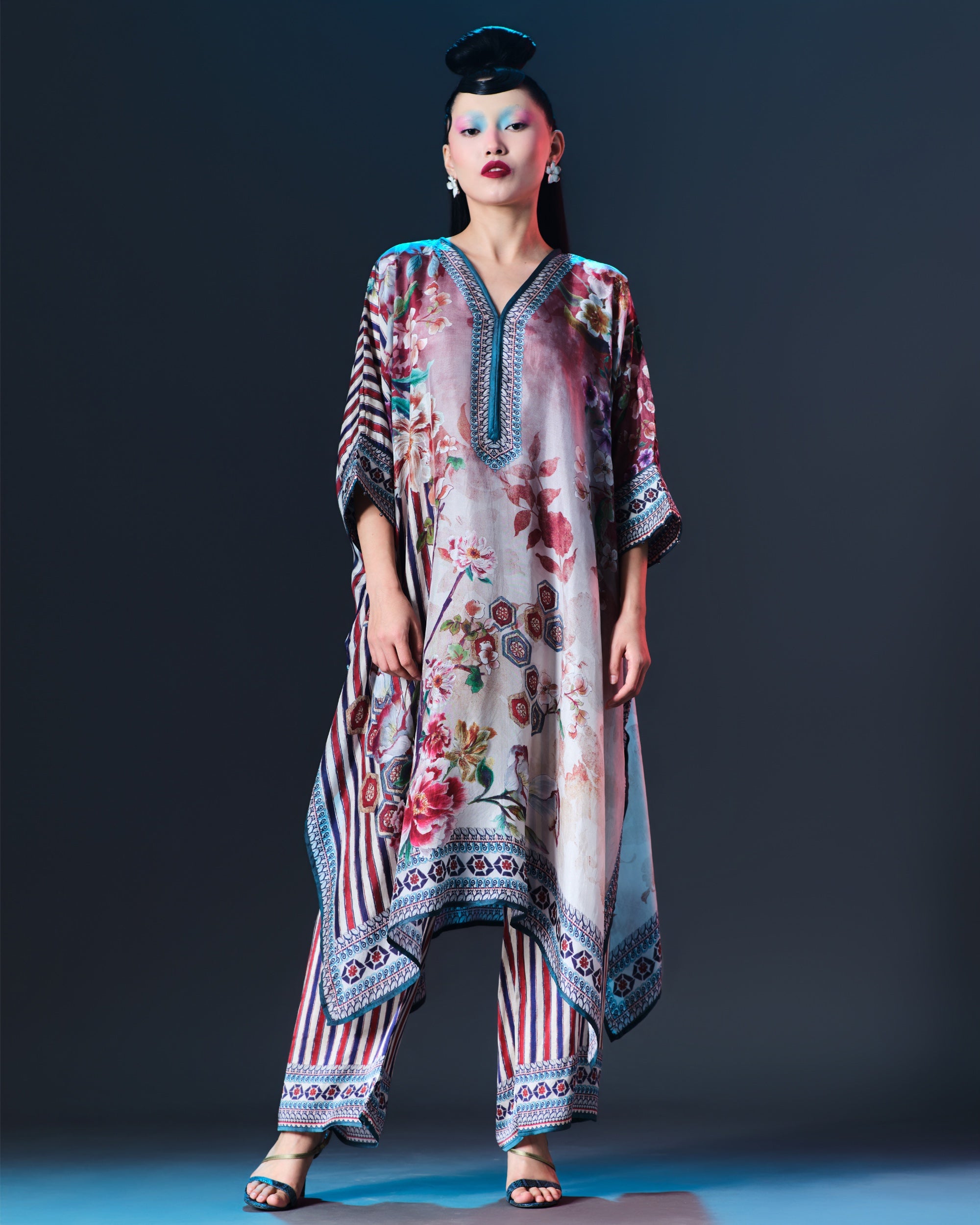 Ikebana : Chantelle 42" - Stripe