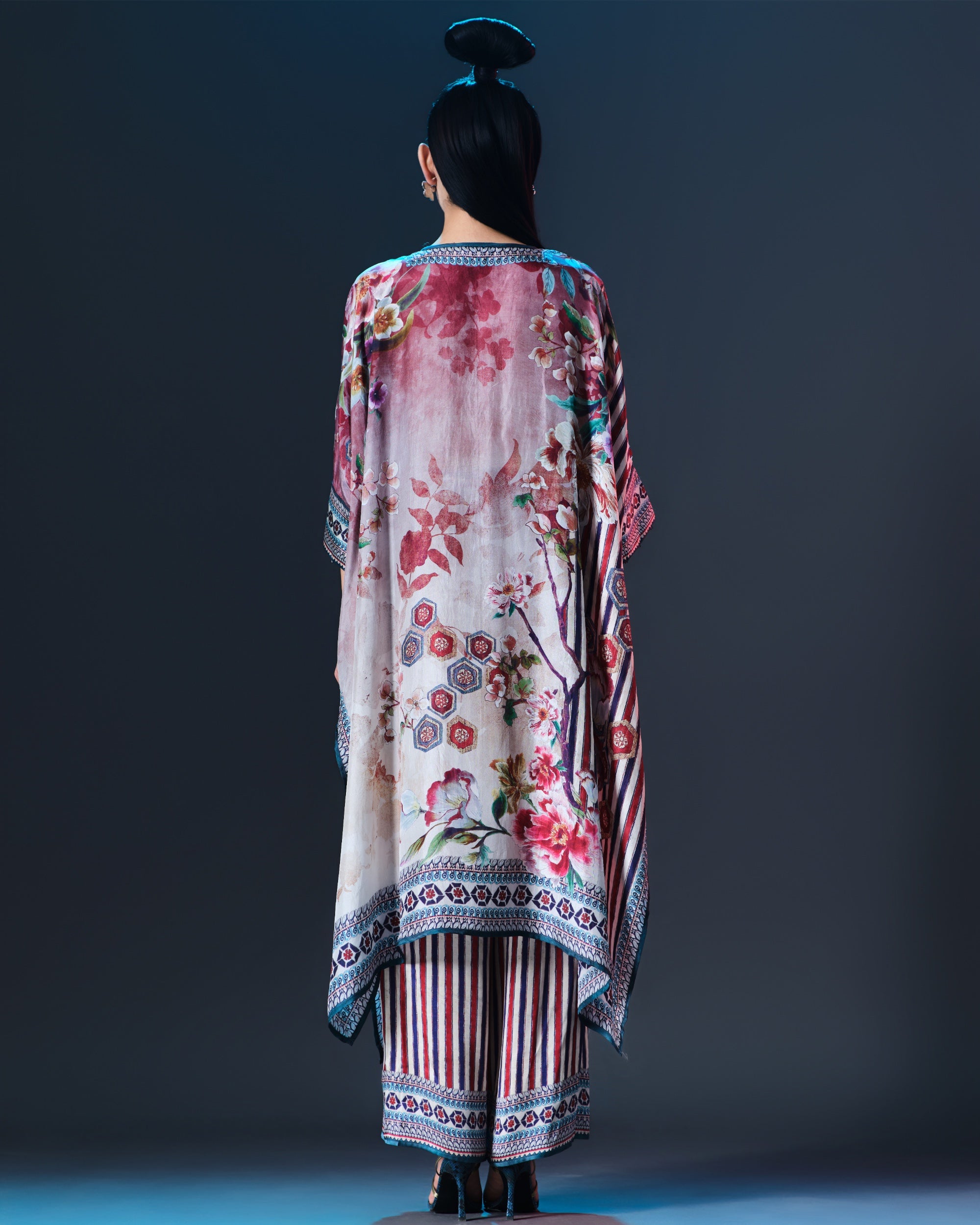Ikebana : Chantelle 42" - Stripe