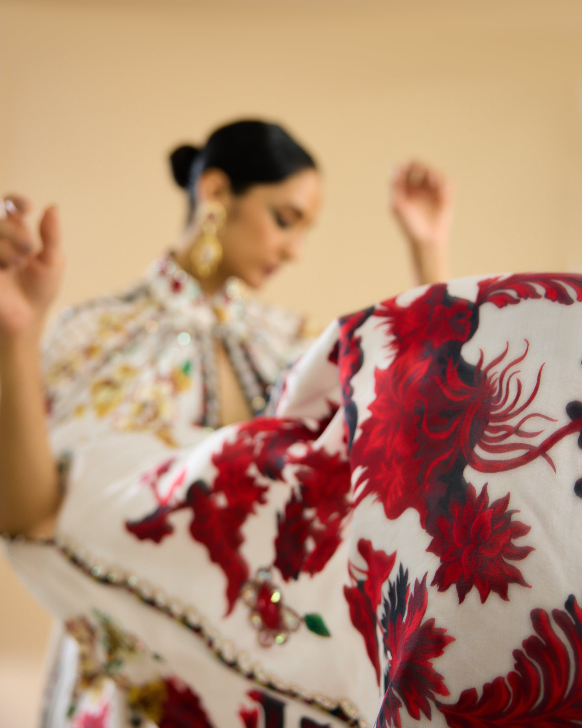 Nizam : Kandisa - Ivory/Red