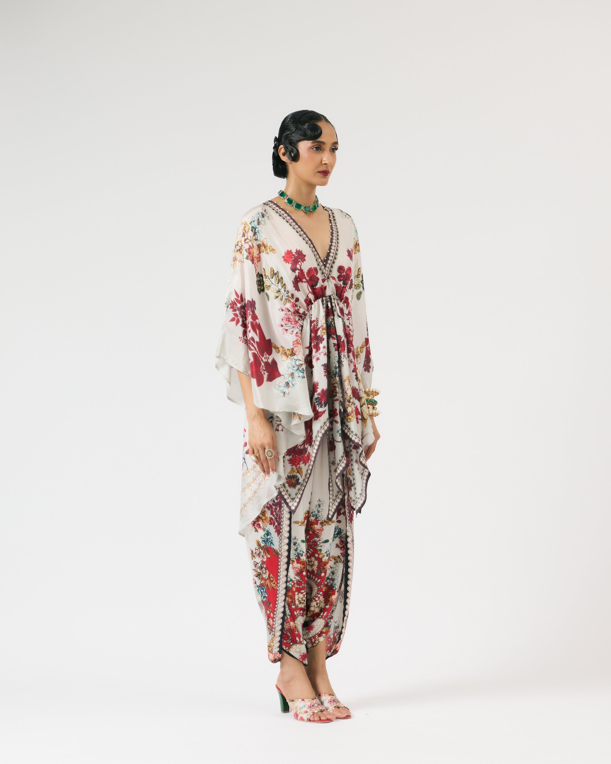 Nizam : Inayat - Ivory/Red