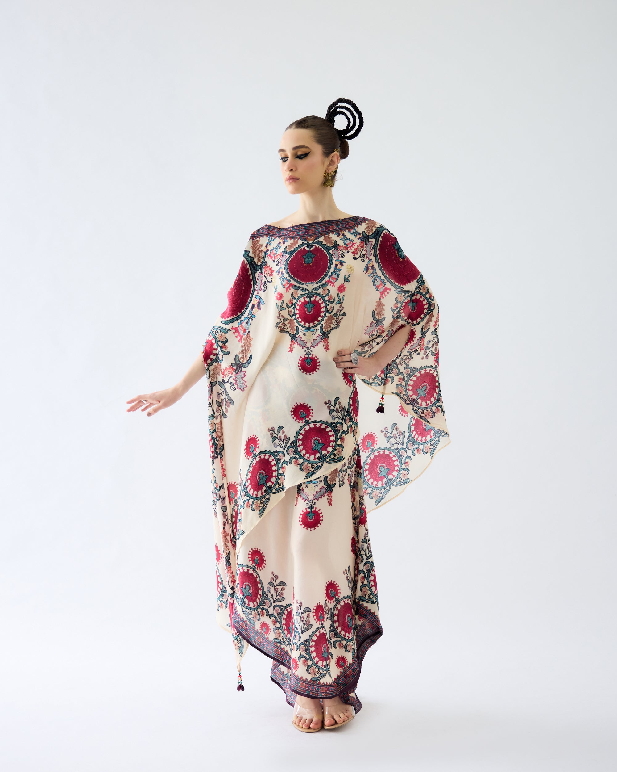 Bukhara : Kamini - Maroon