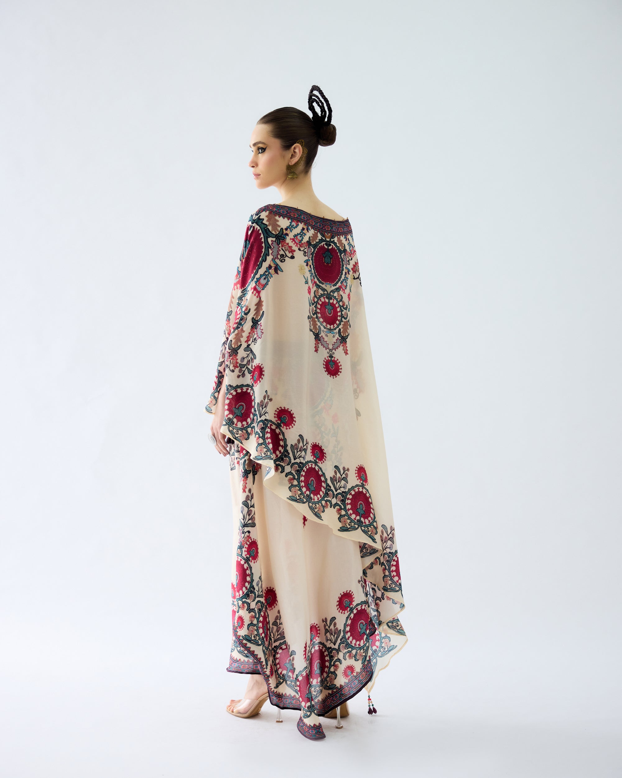 Bukhara : Kamini - Maroon