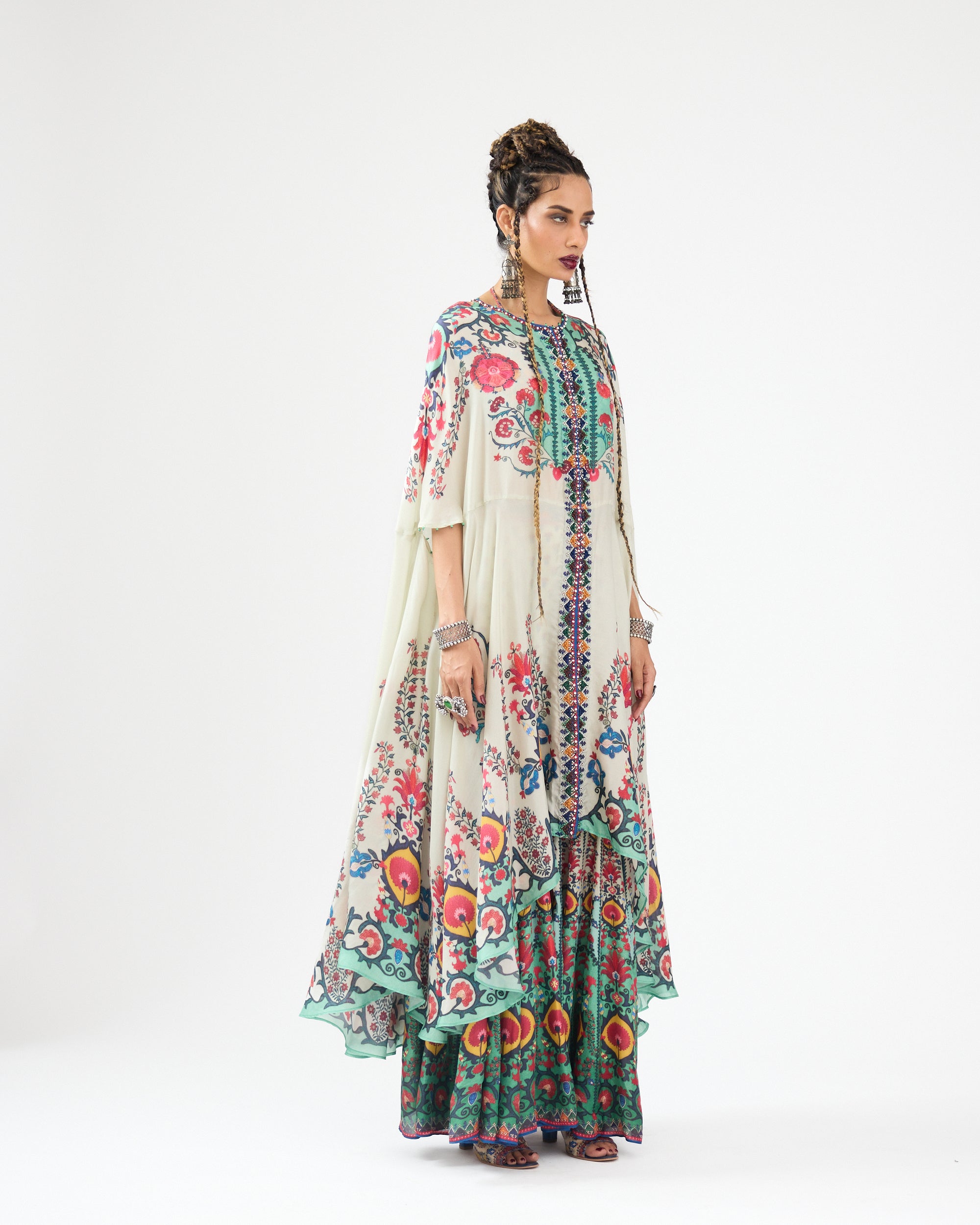 A Bukhara Summer : Caprice/Sharara - Mint