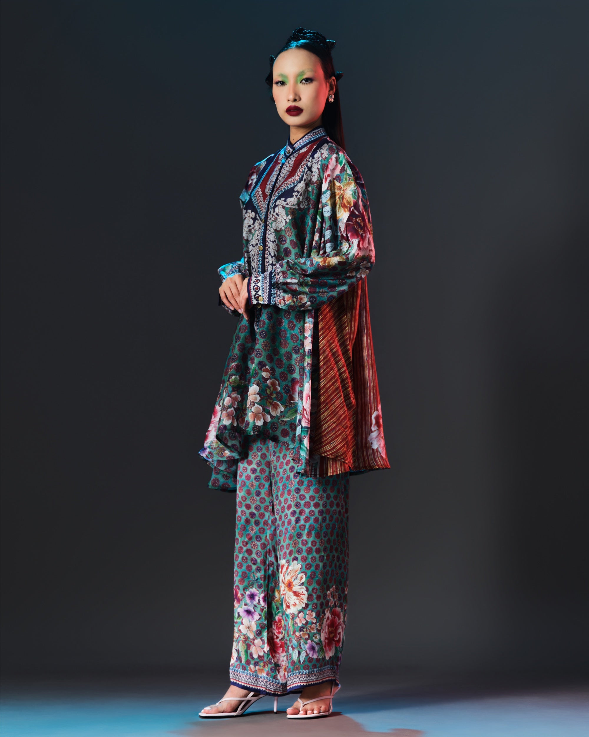 Ikebana : Nilofer - Multi