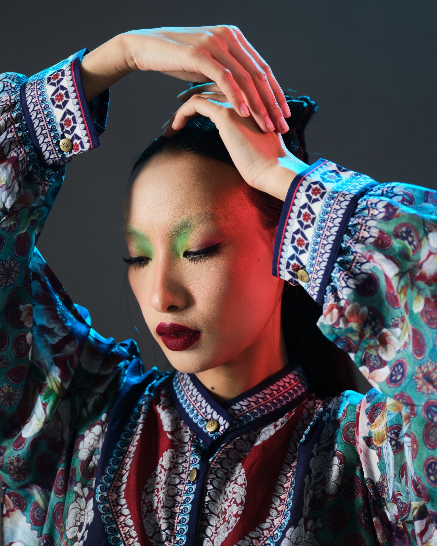Ikebana : Nilofer - Multi
