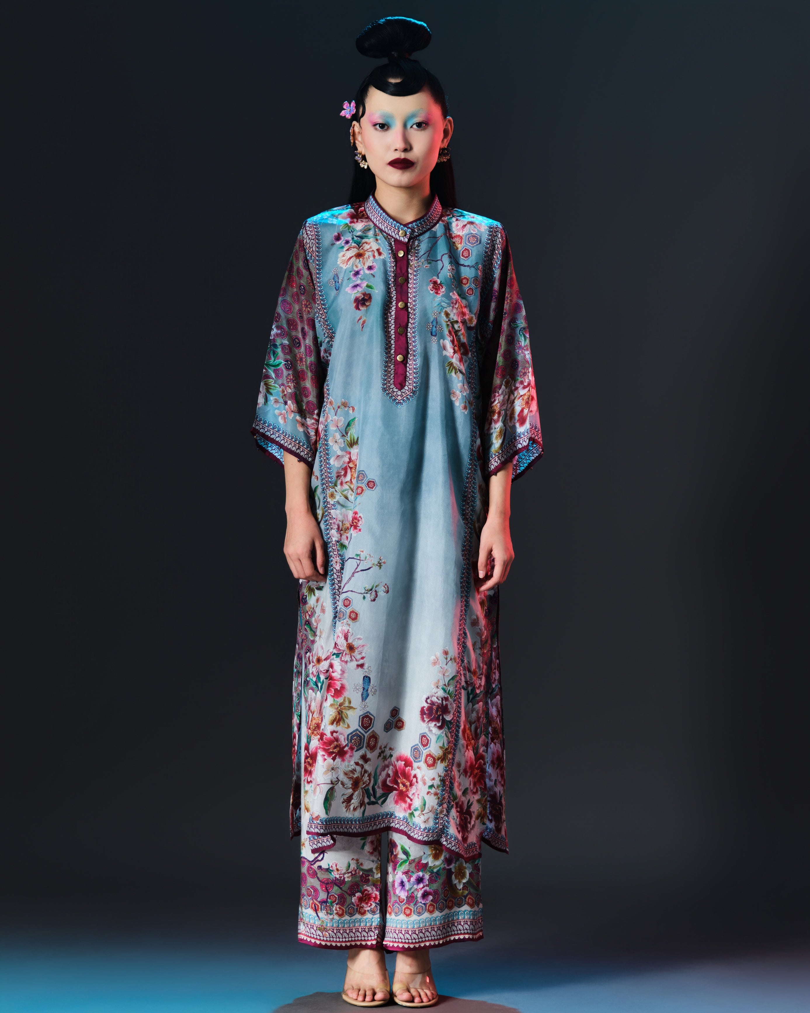 Ikebana : Ghazala - Blue Slate