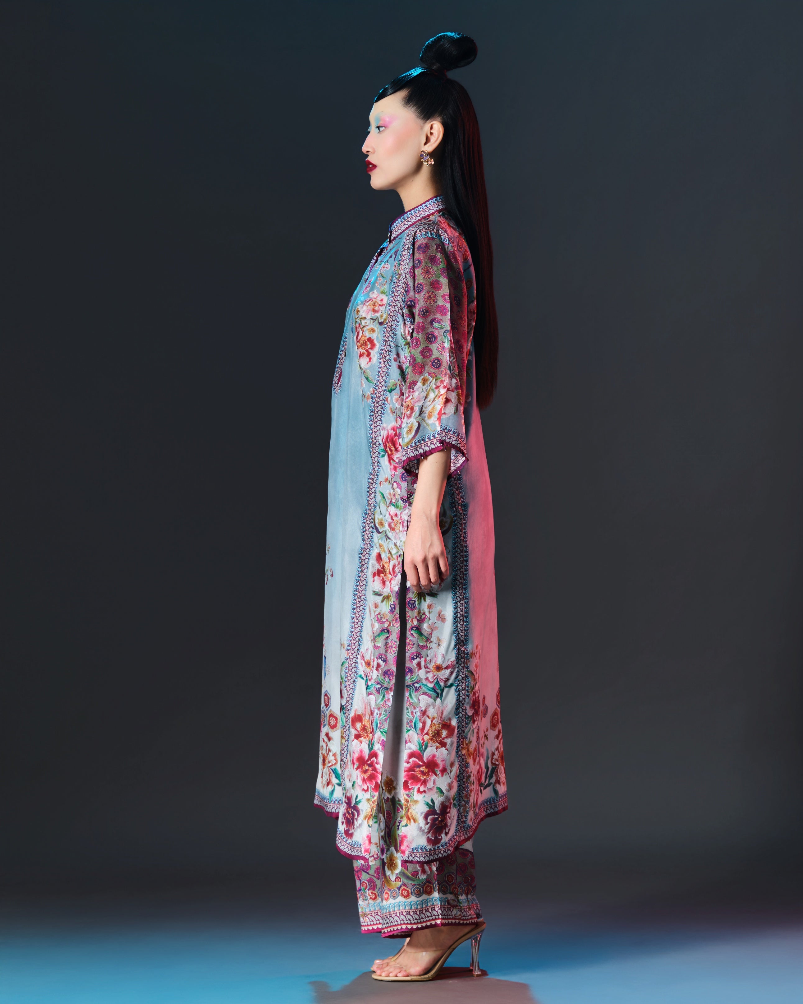 Ikebana : Ghazala - Blue Slate