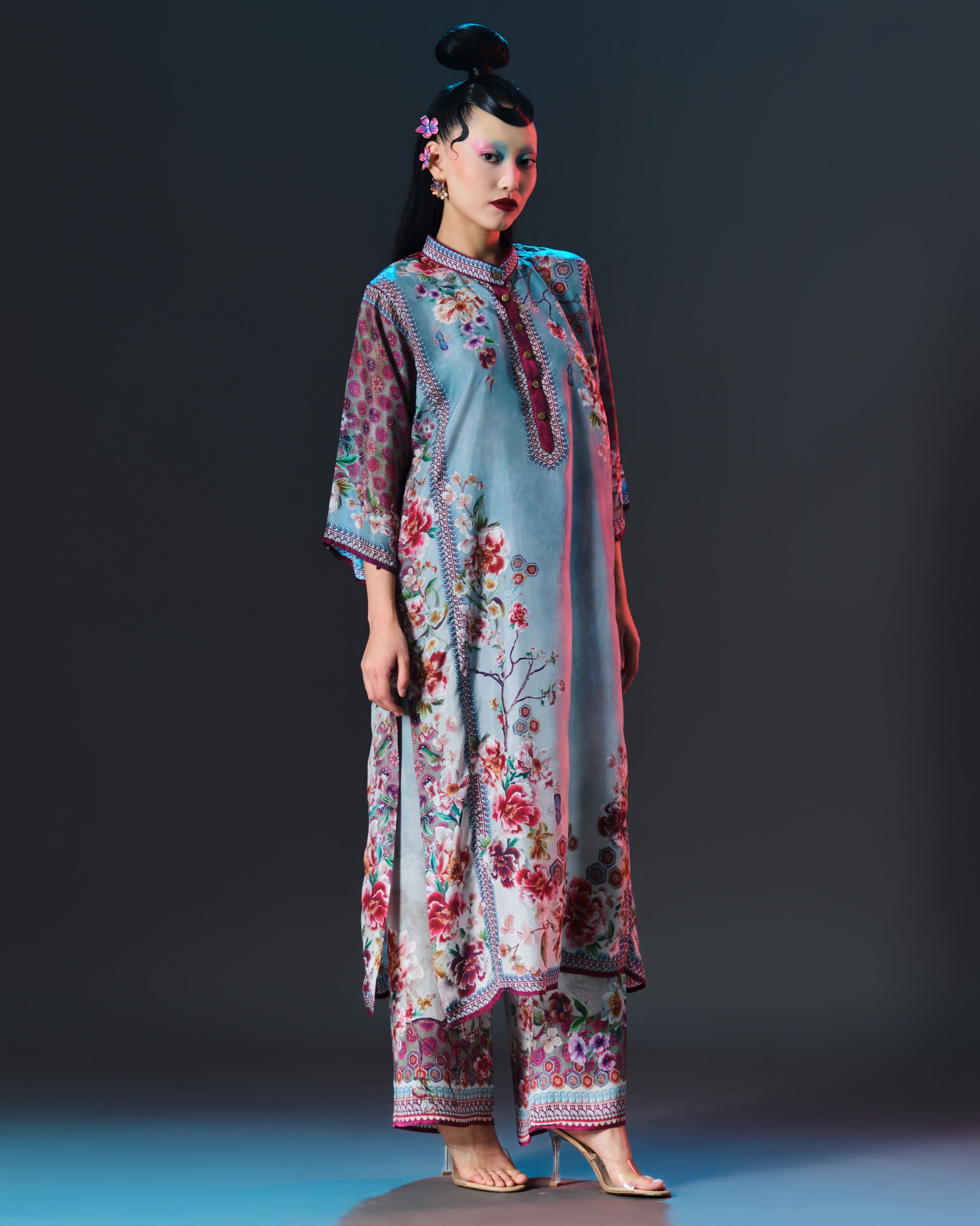 Ikebana : Ghazala - Blue Slate
