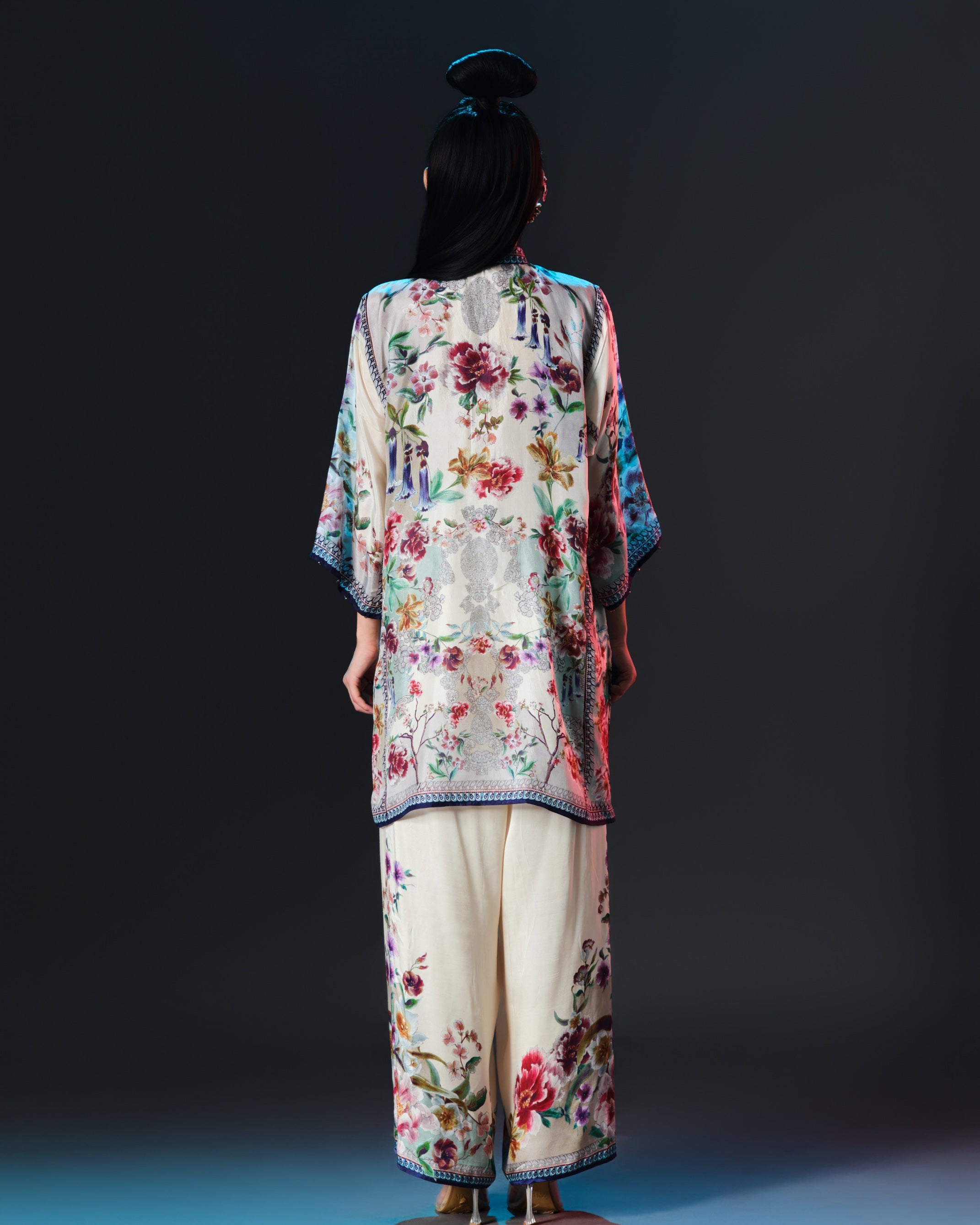 Ikebana : Ghazal - Pastel