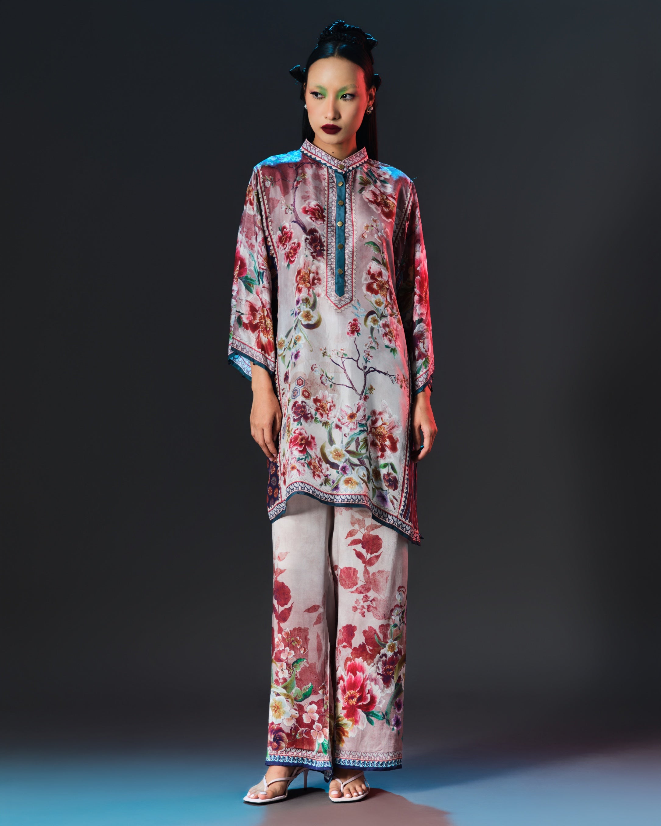 Ikebana : Ghazal - Beige