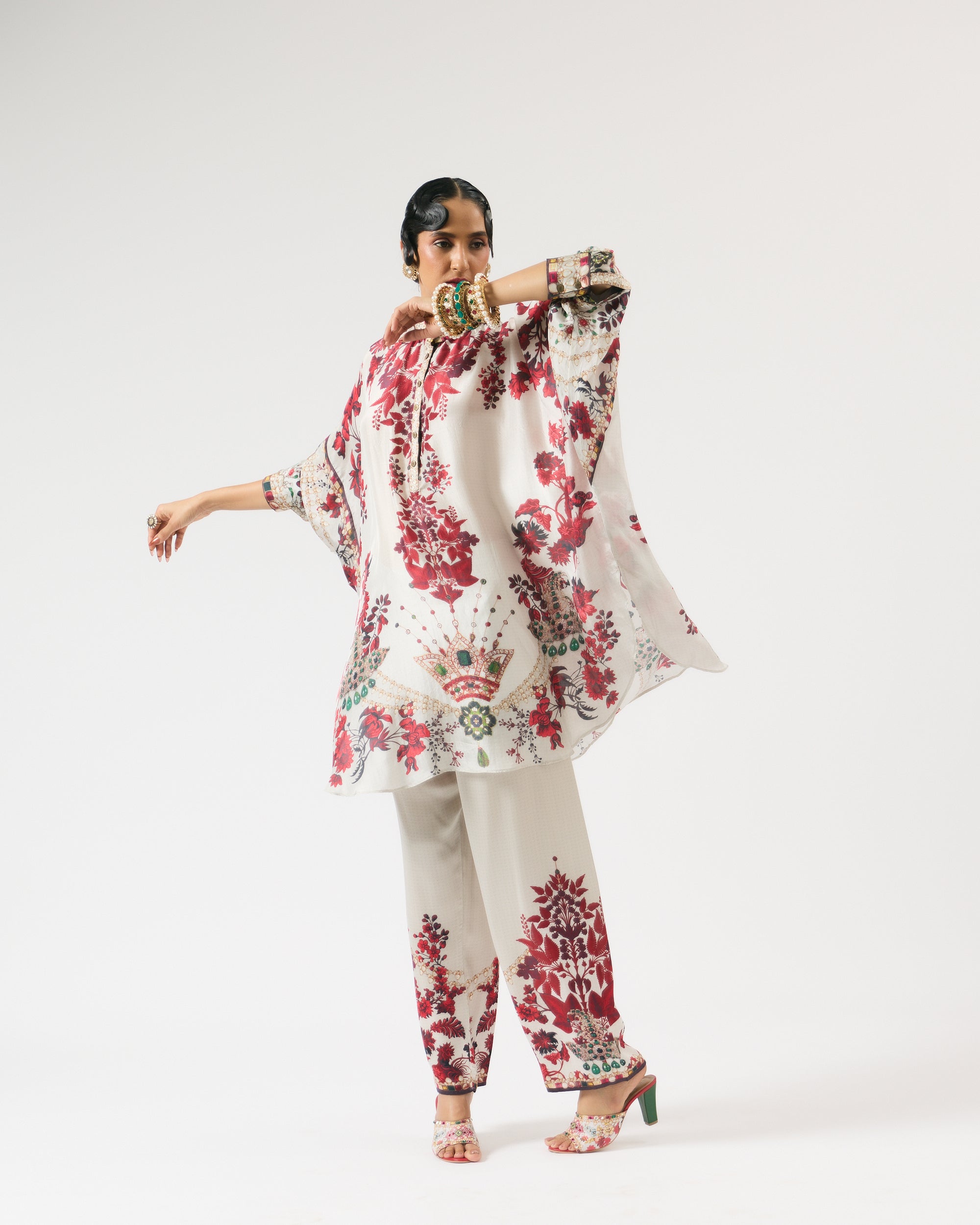 Nizam : Mabel - Ivory/Red