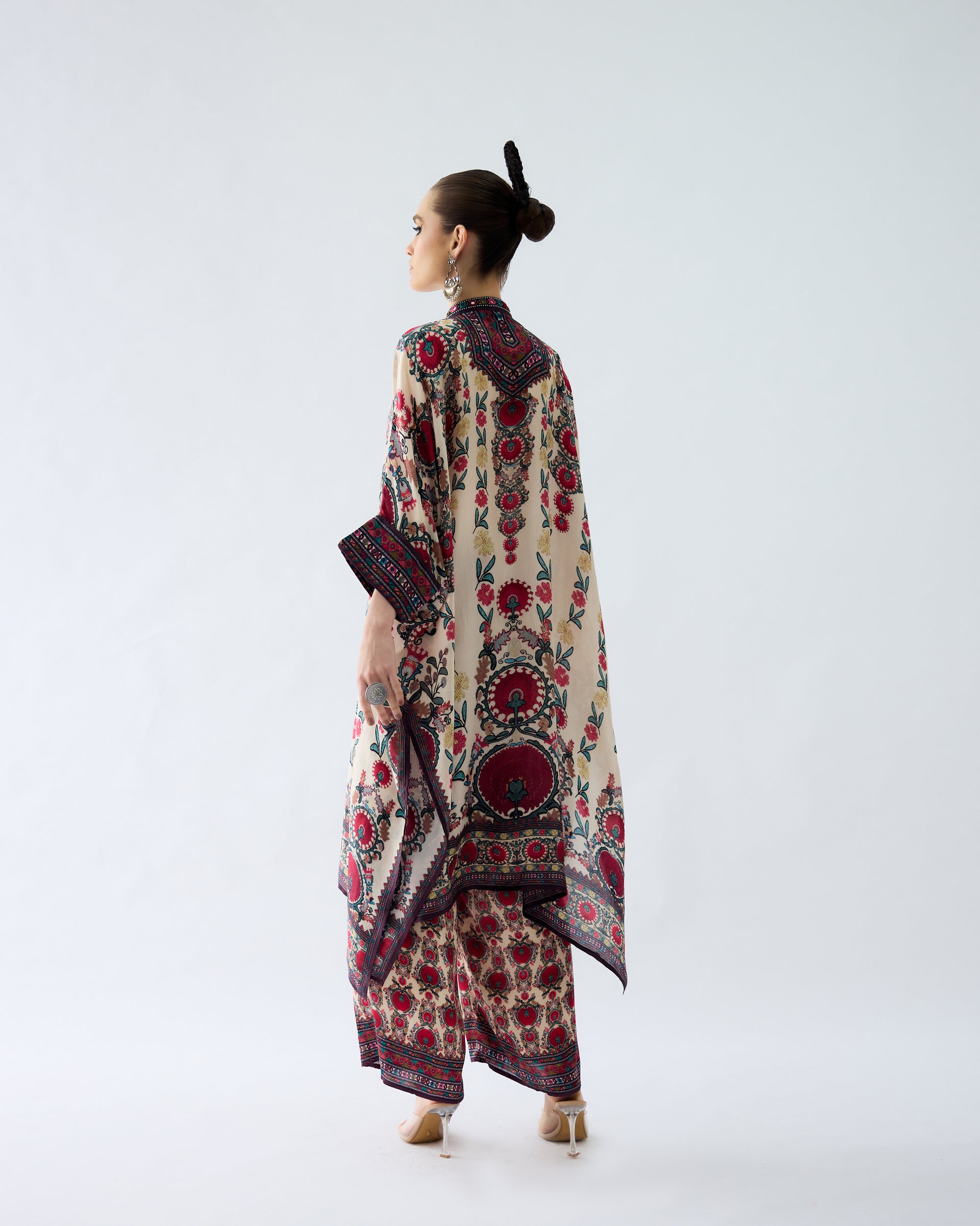 Bukhara : Chantelle - Maroon