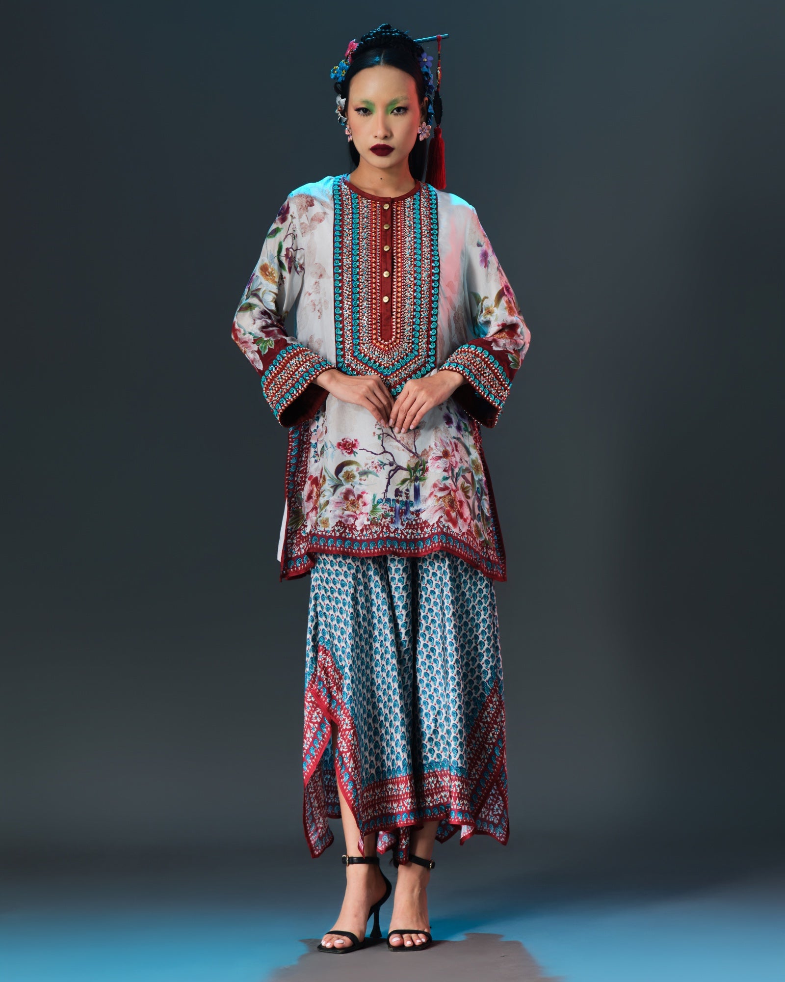 Ikebana : Resham/Ubud - Beige
