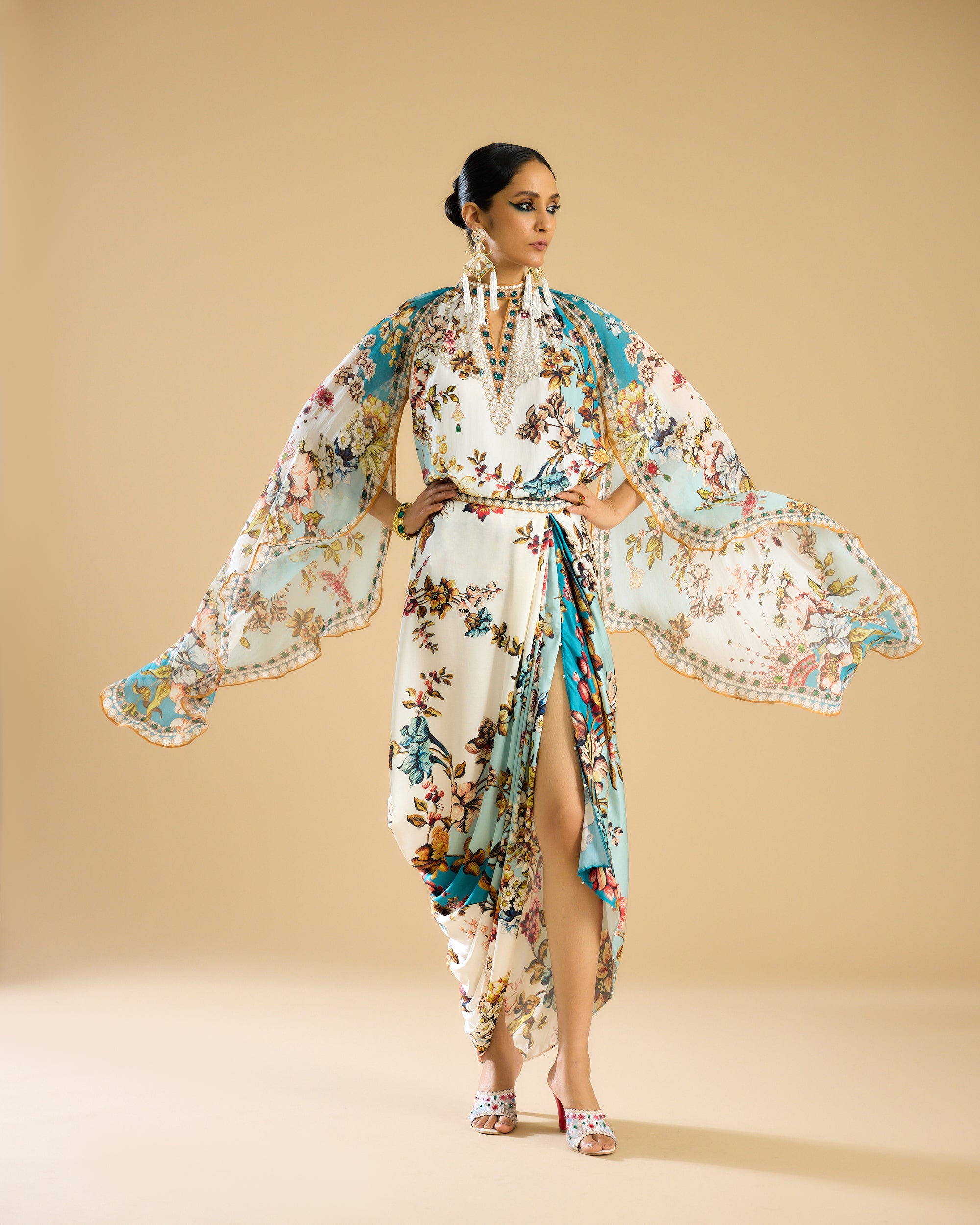 Nizam : Misba - Ivory/Aqua