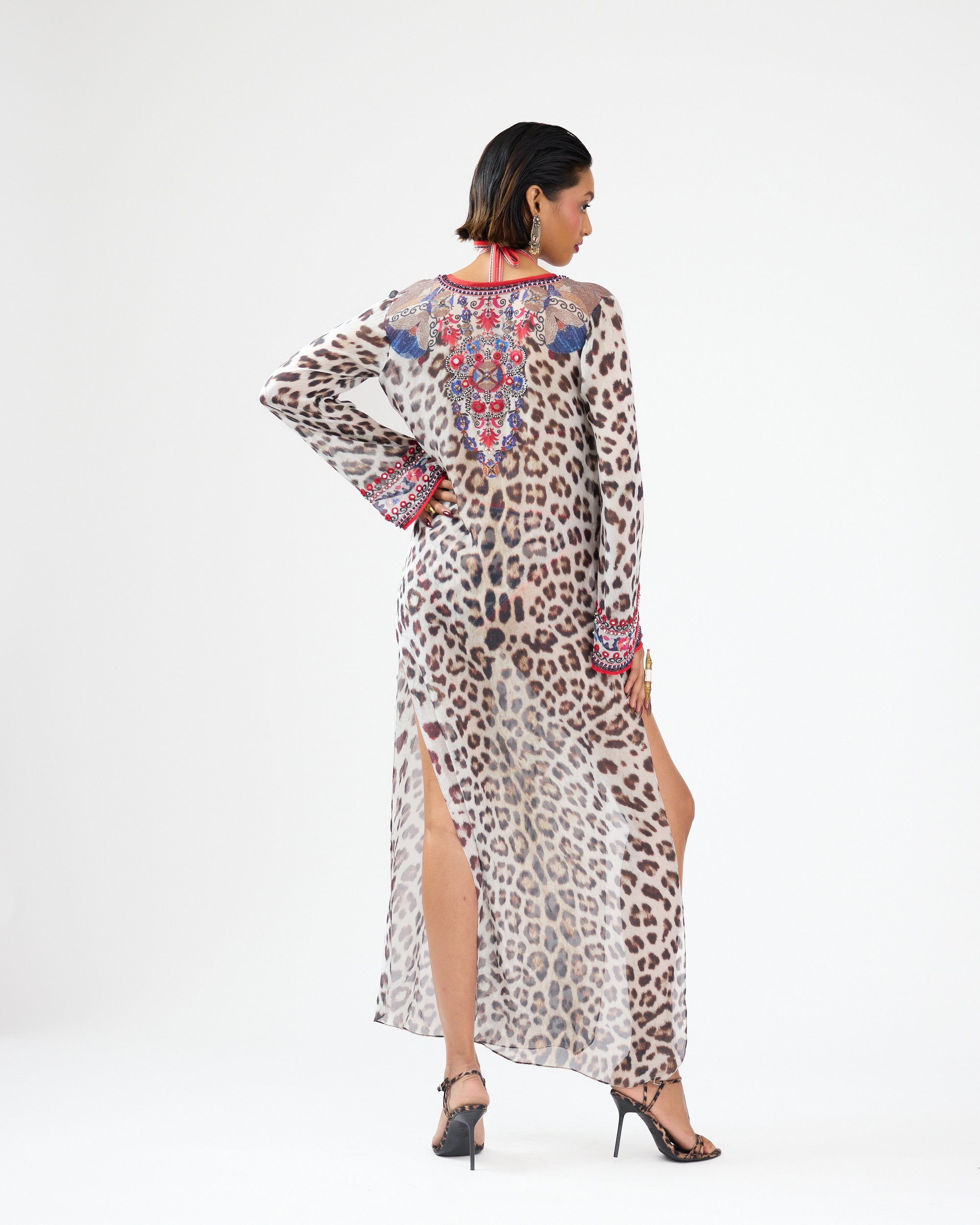 A Bukhara Summer : Rihanna - Warm Brown