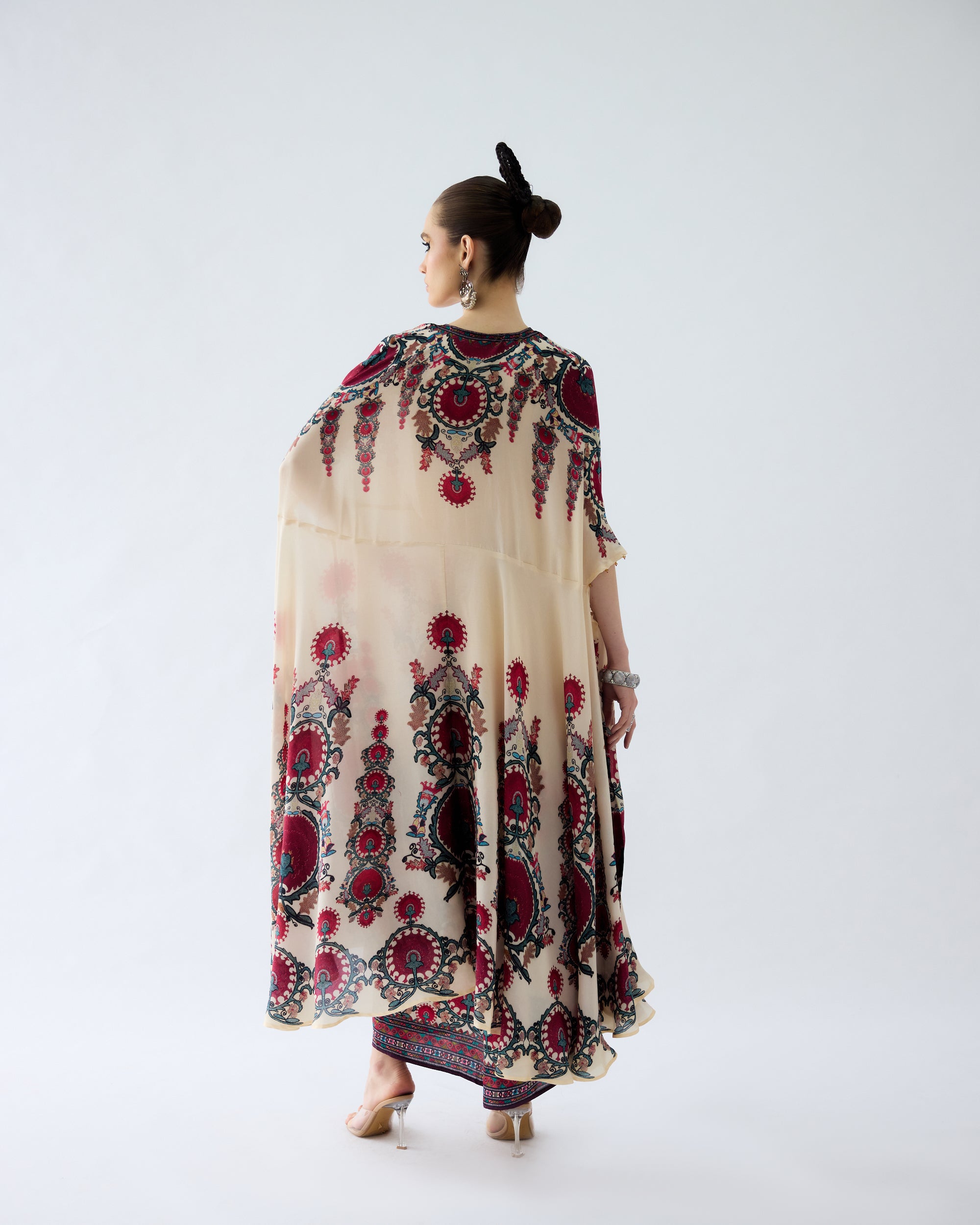 Bukhara : Caprice/Surilee - Maroon