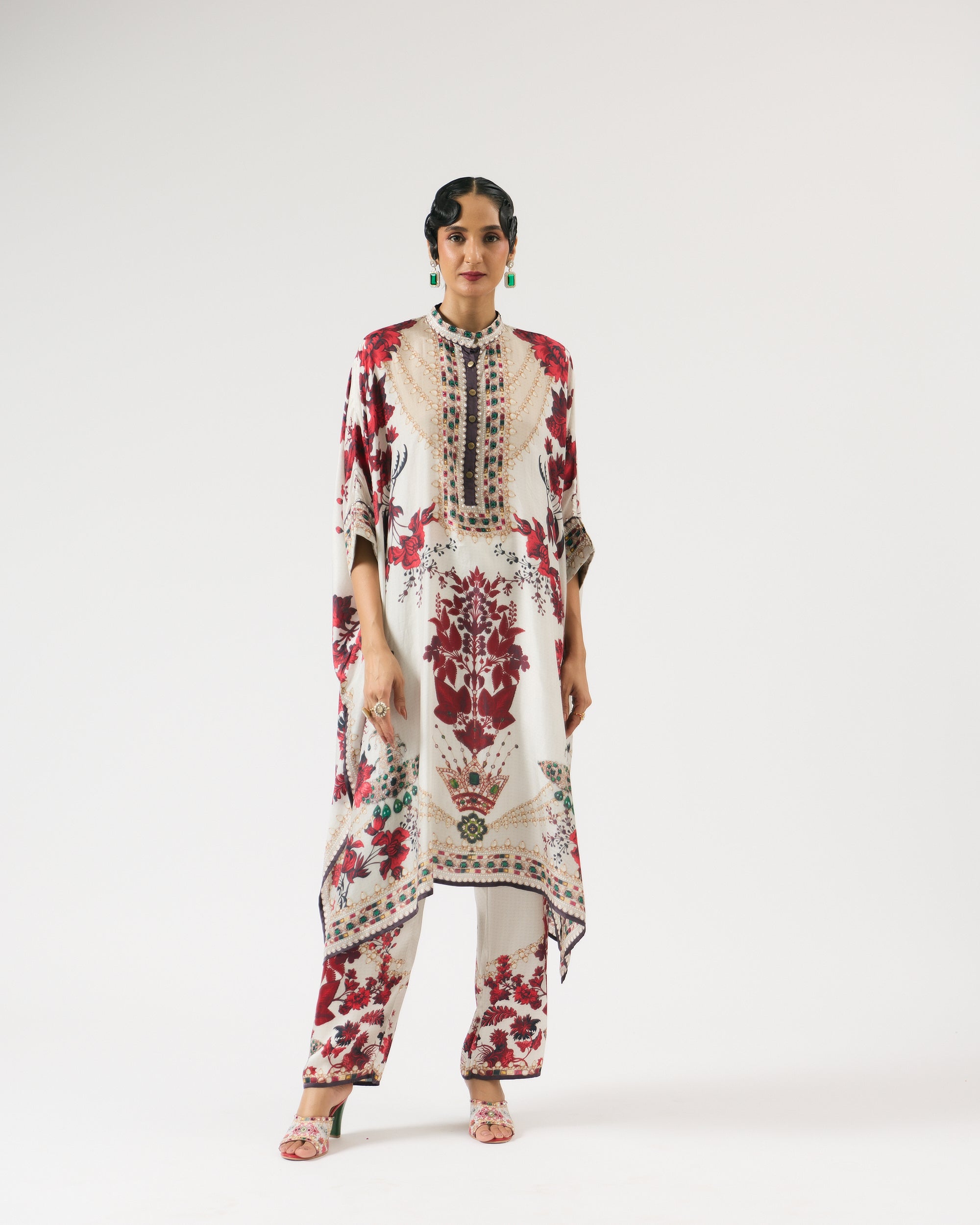 Nizam : Chantelle - Ivory/Red