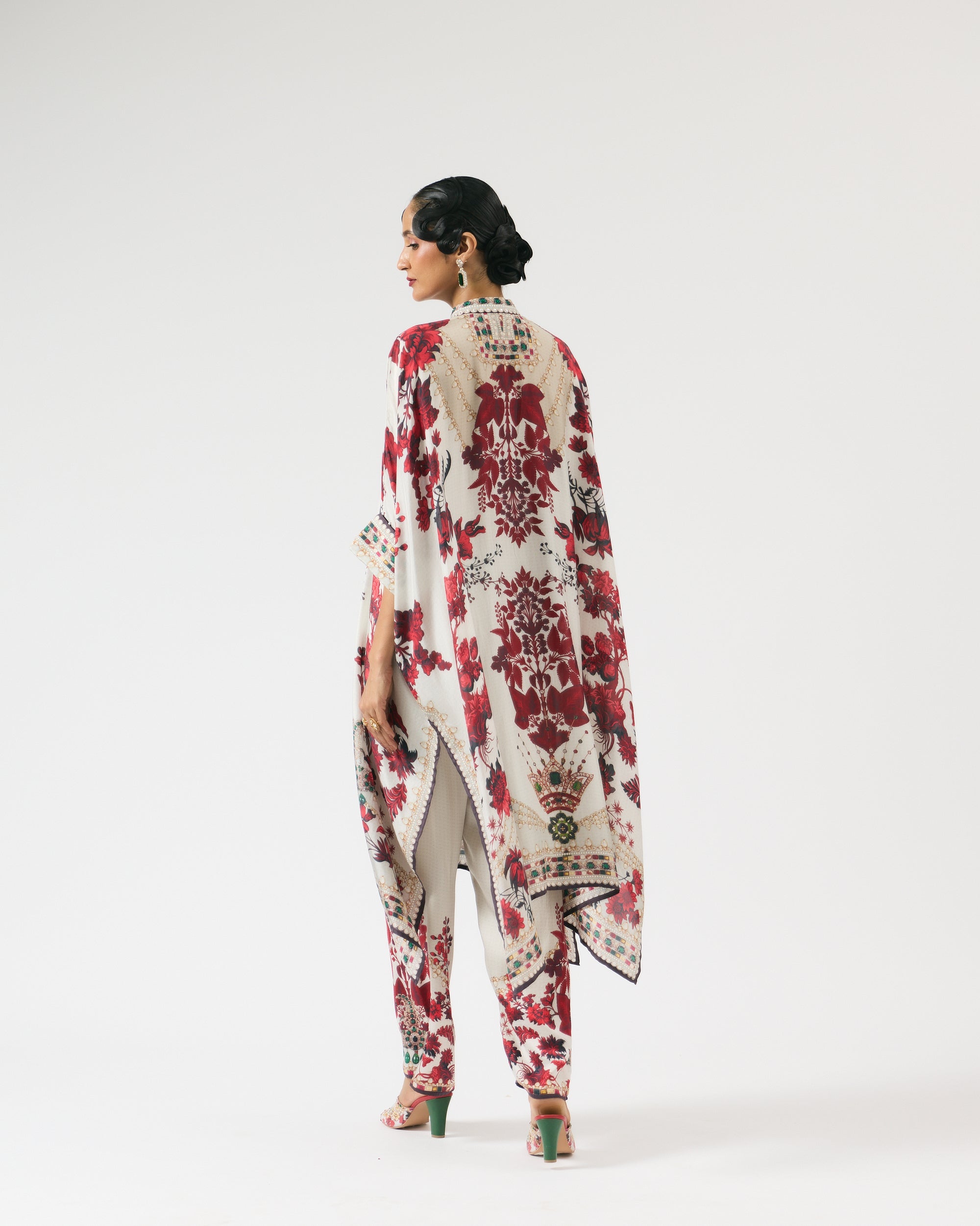 Nizam : Chantelle - Ivory/Red