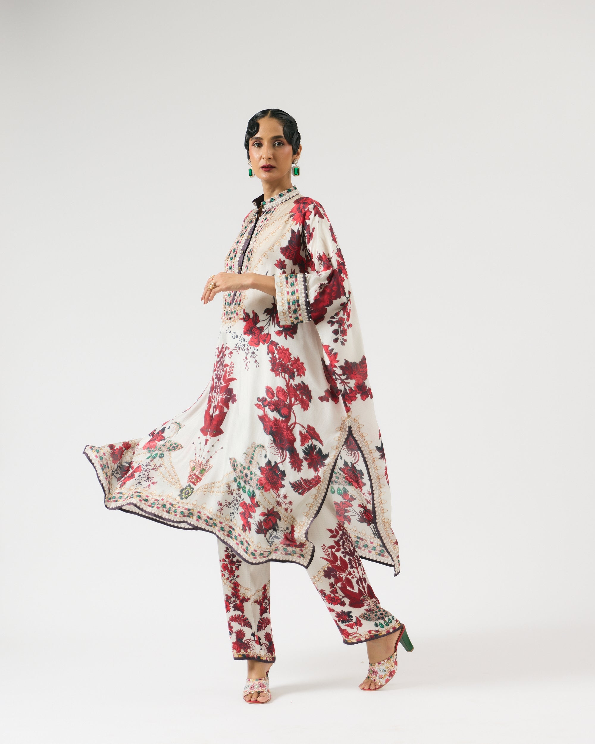 Nizam : Chantelle - Ivory/Red