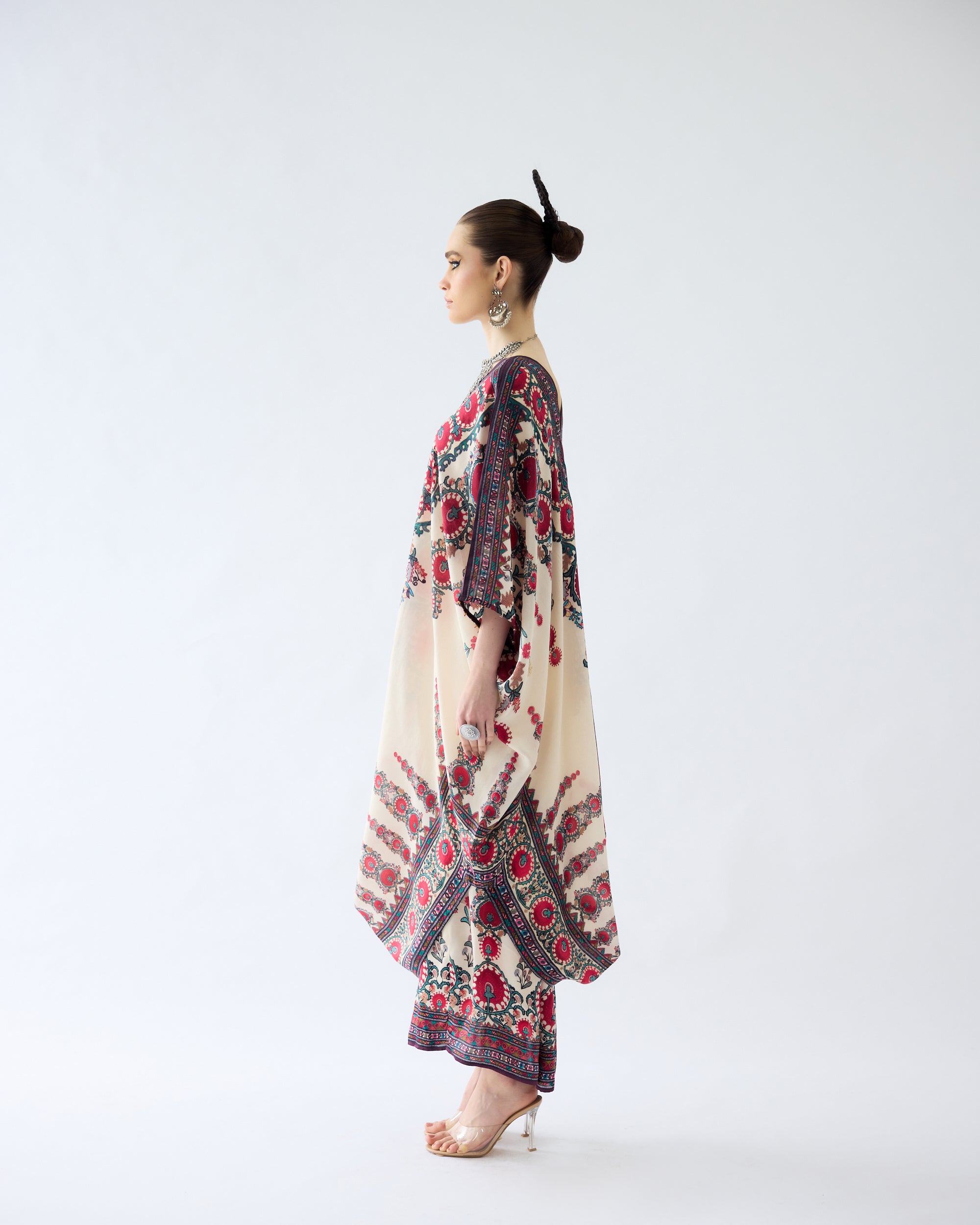 Bukhara : Dalilah/Surilee - Maroon