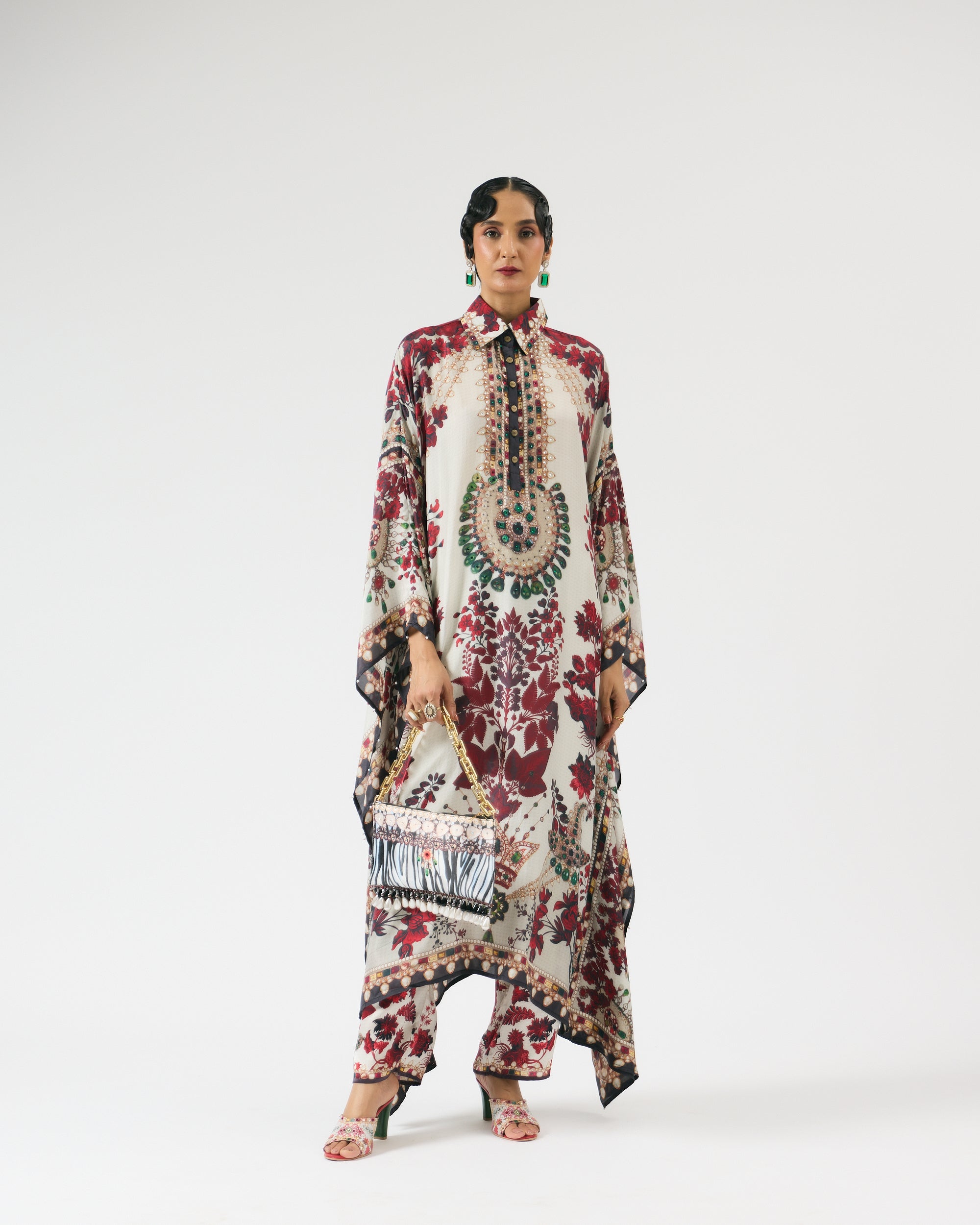 Nizam : Sharifa - Ivory/Red