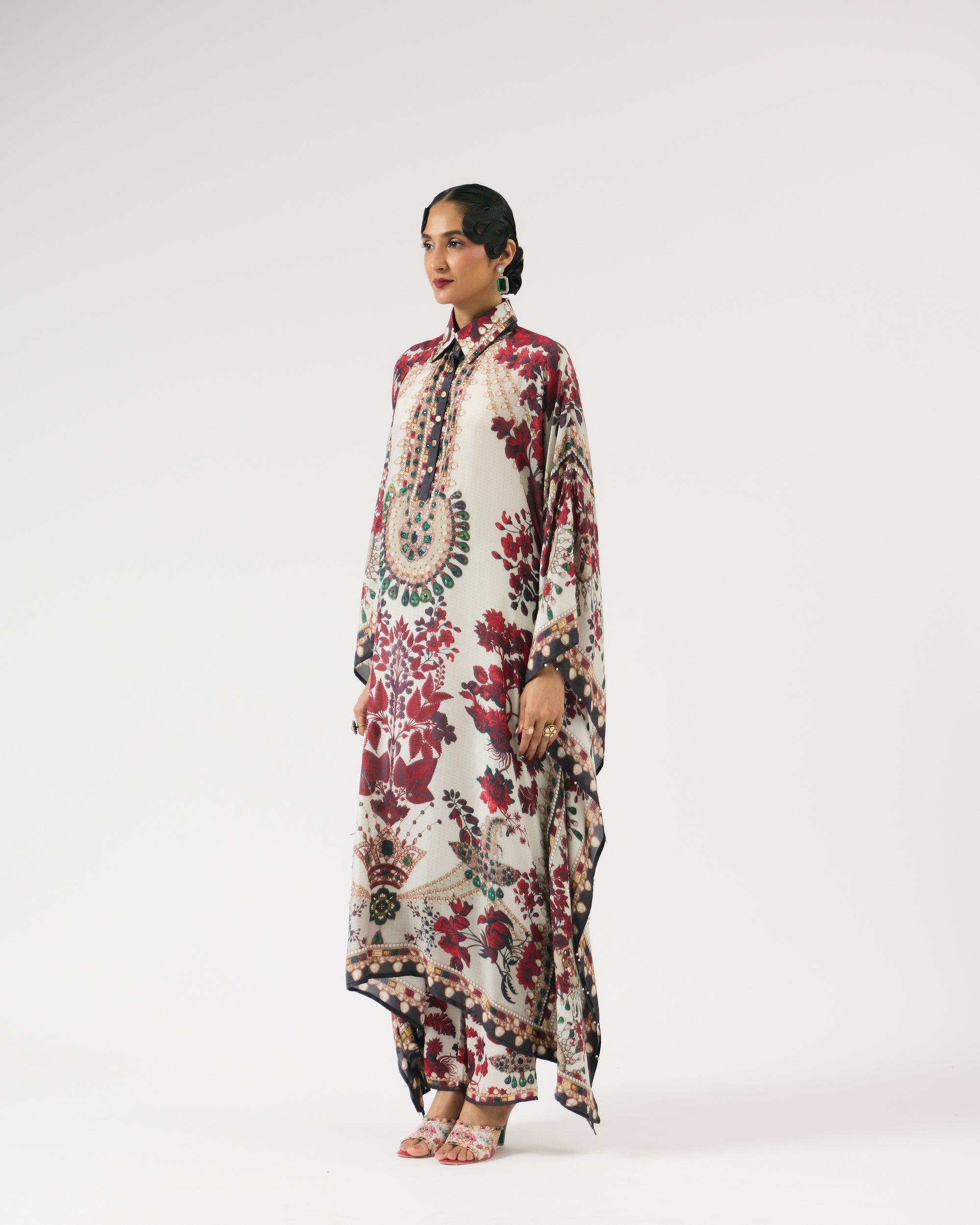 Nizam : Sharifa - Ivory/Red