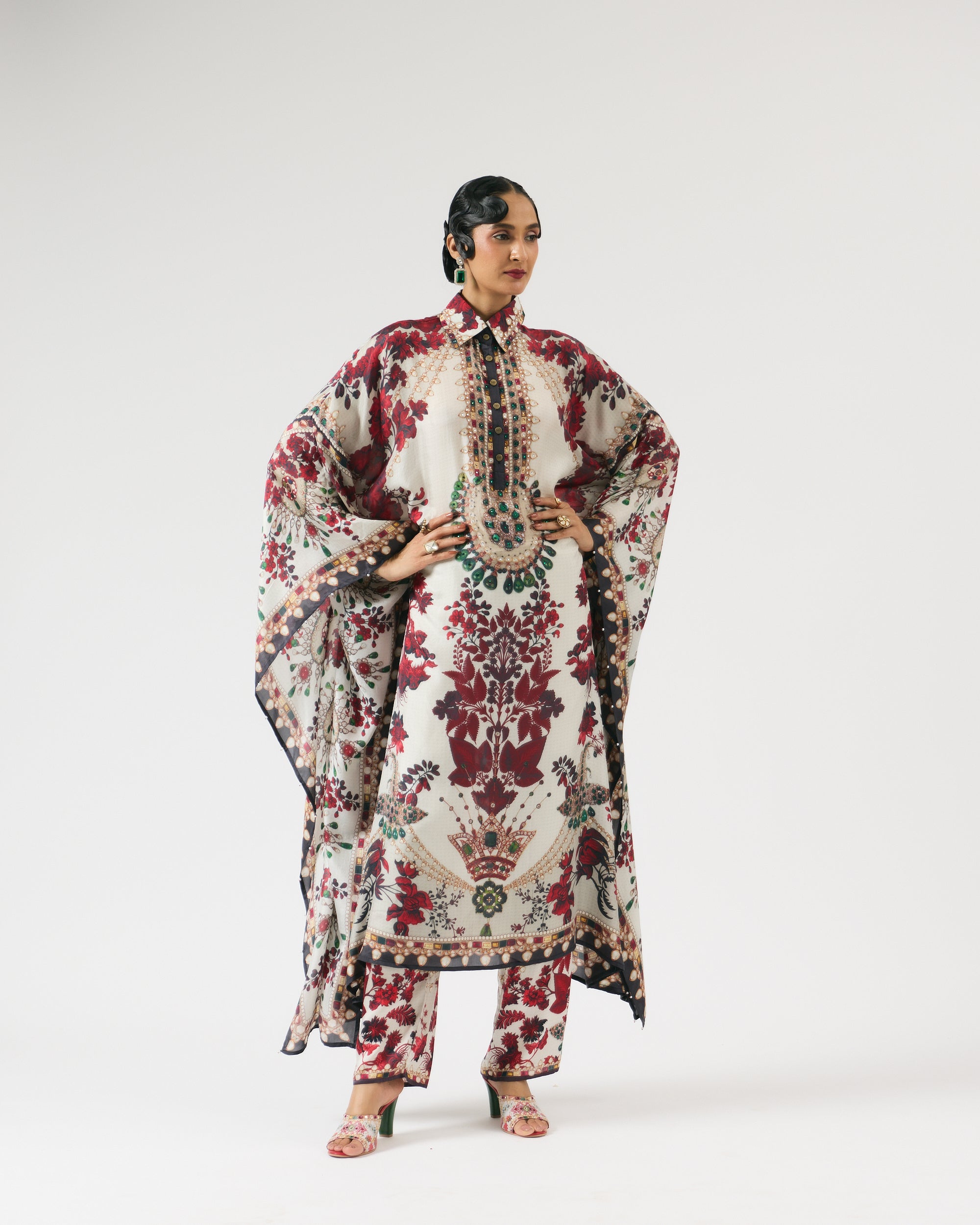 Nizam : Sharifa - Ivory/Red