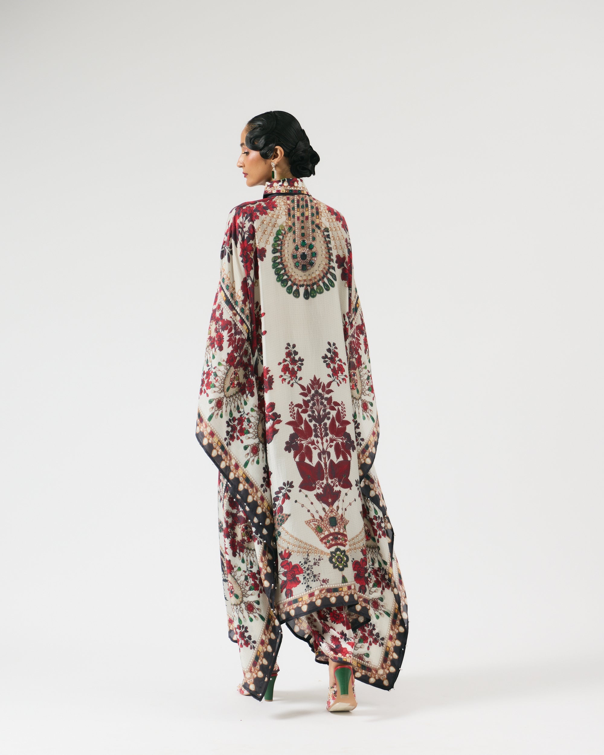 Nizam : Sharifa - Ivory/Red