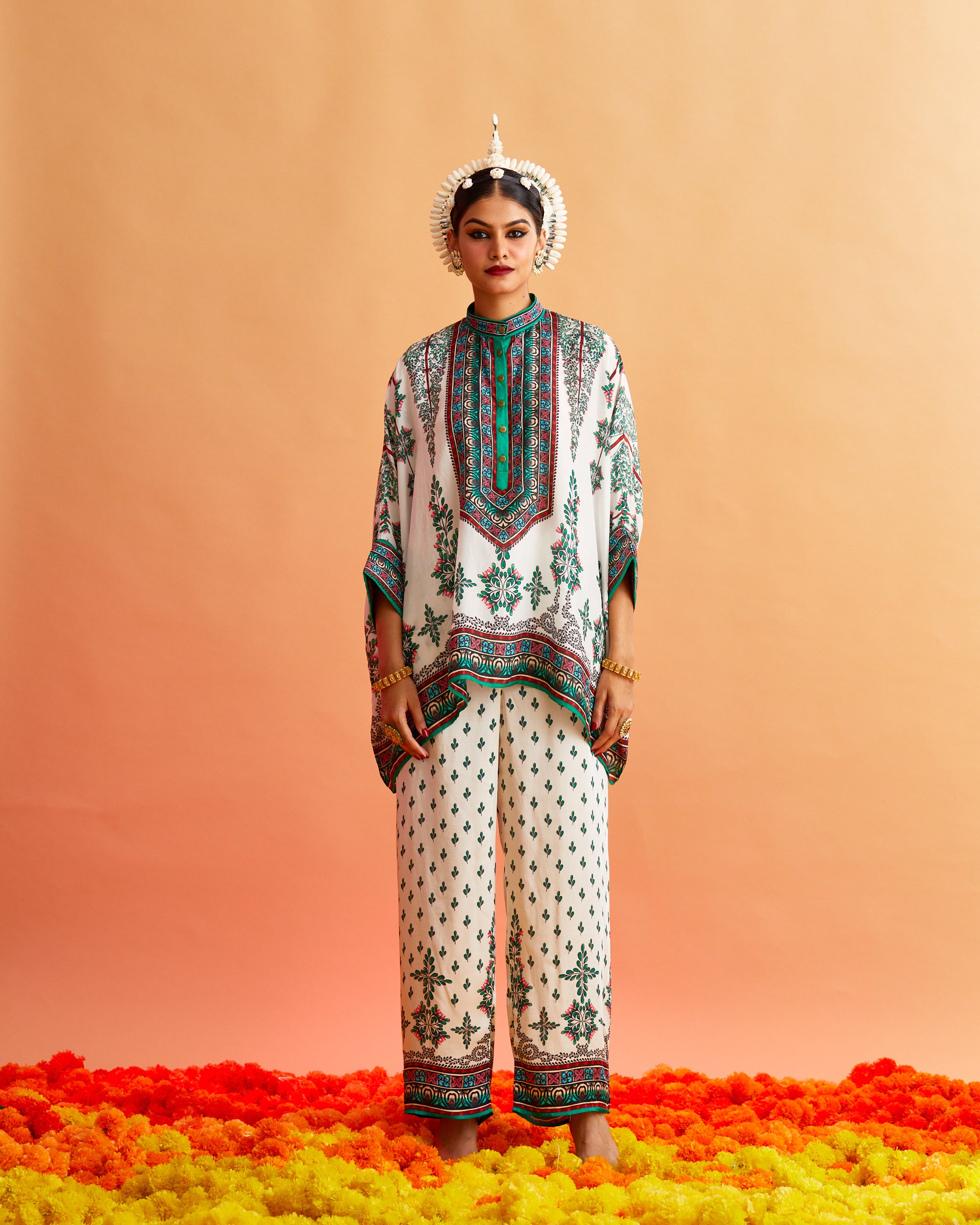 Ganjam : Chanel - White