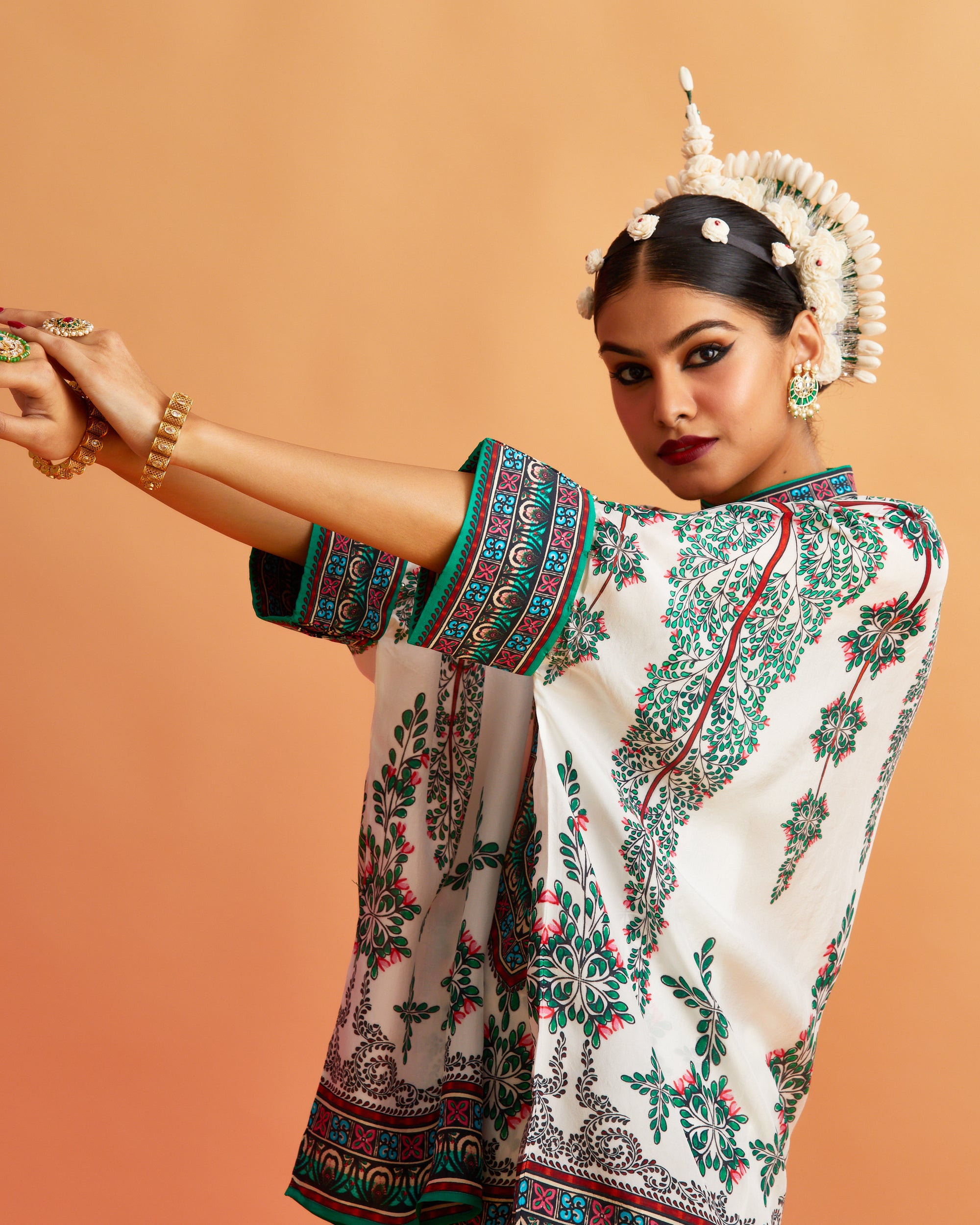 Ganjam : Chanel - White
