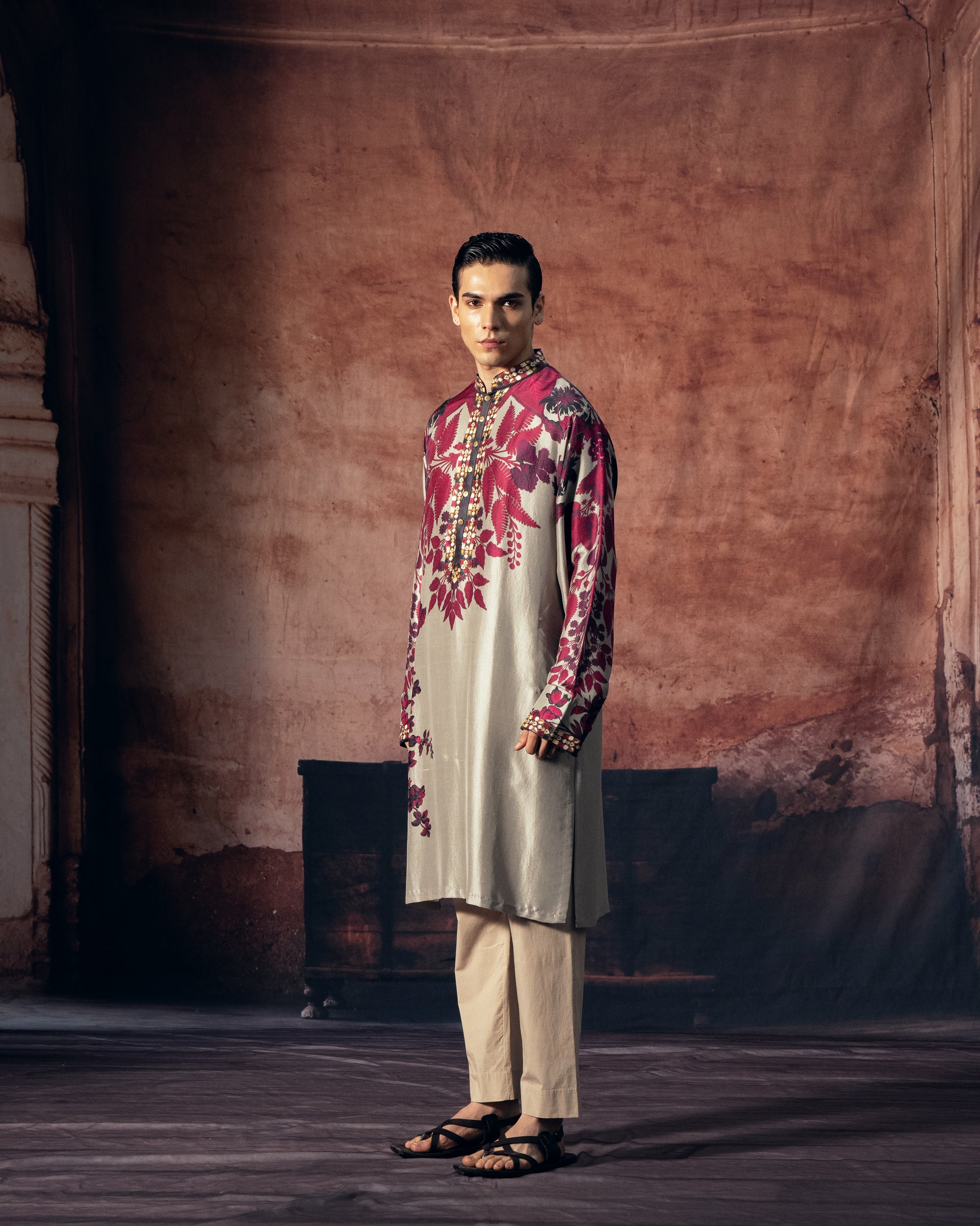 NIZAM : Oman