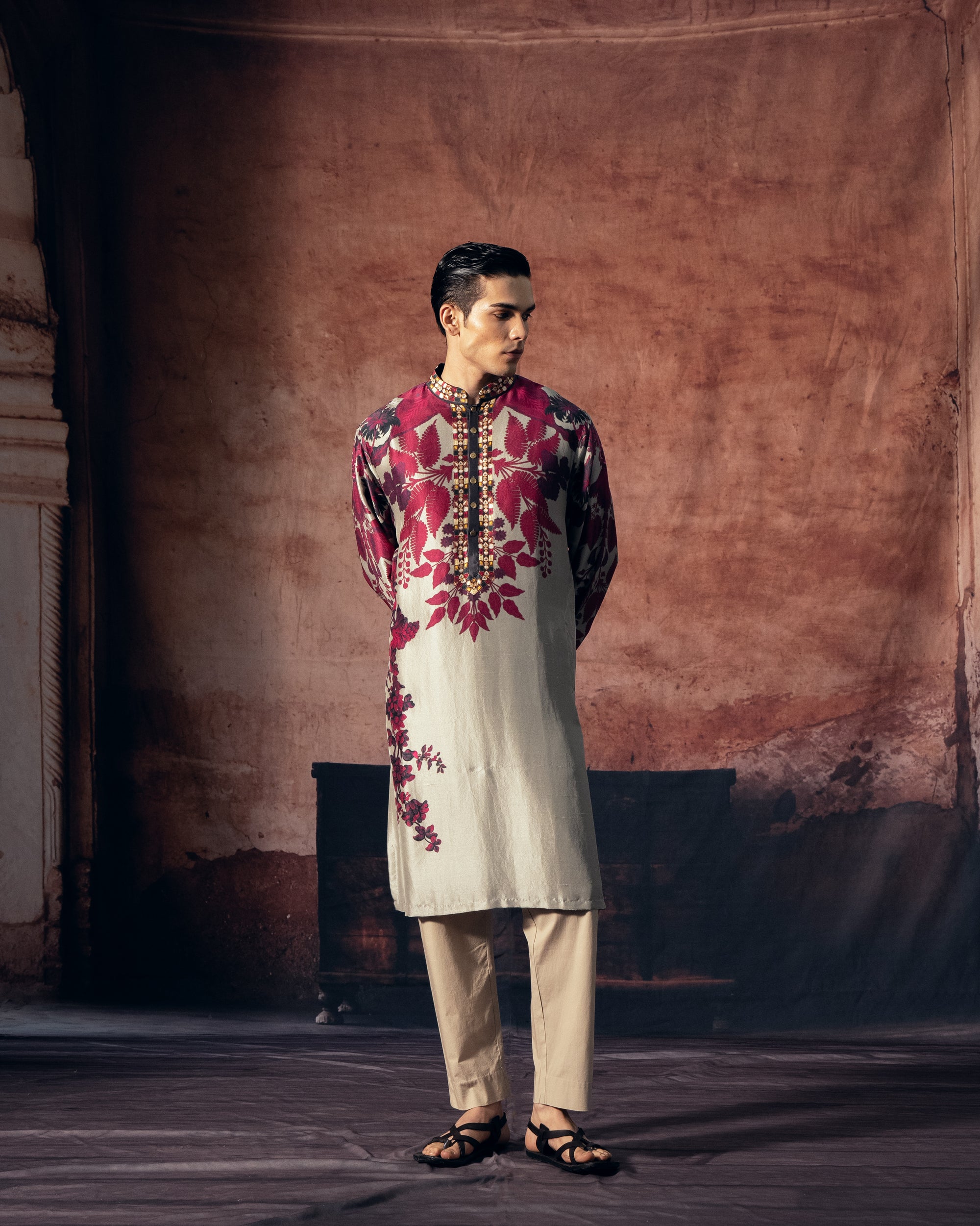 NIZAM : Oman