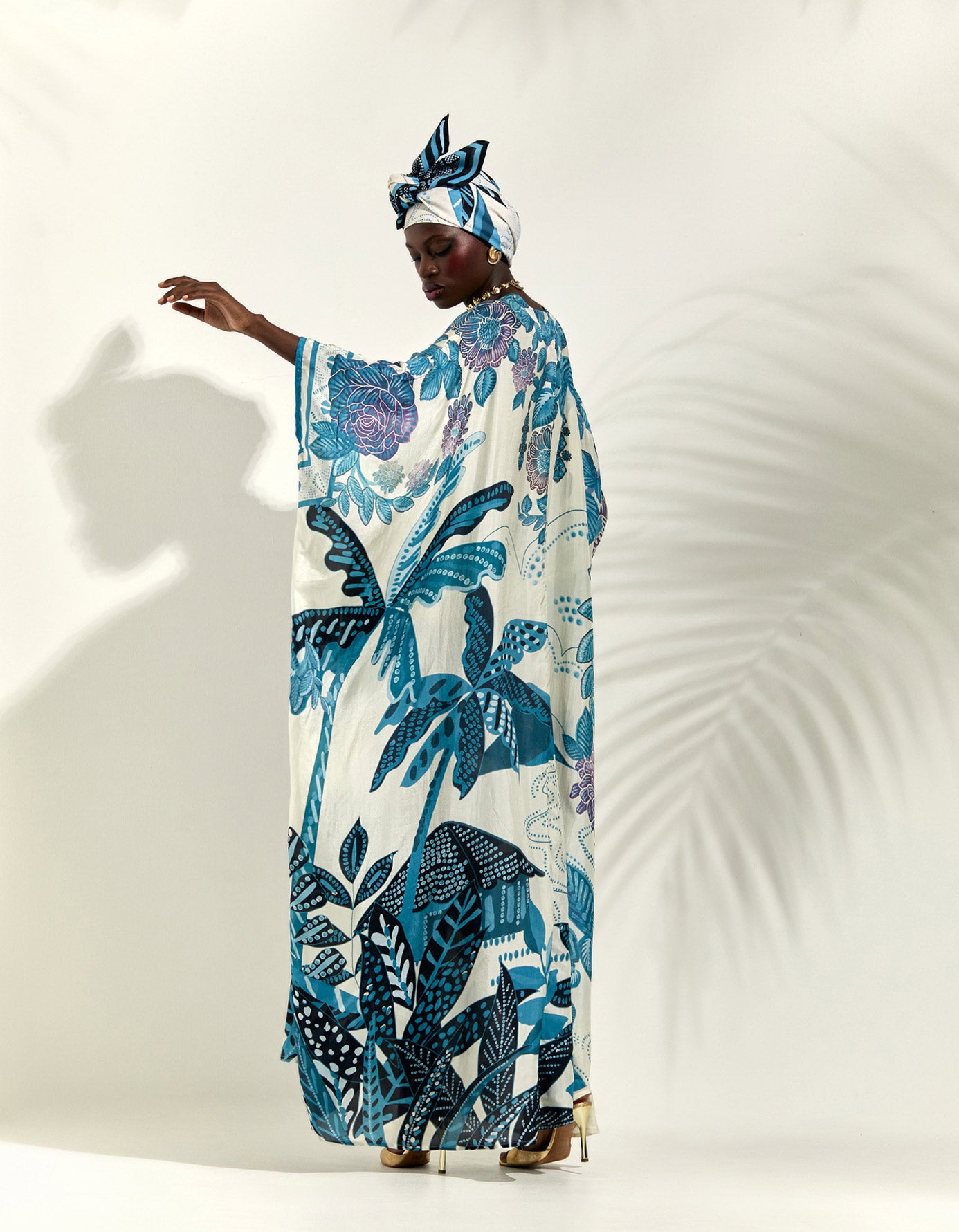 Jamaica : Imama - Ivory/Blue