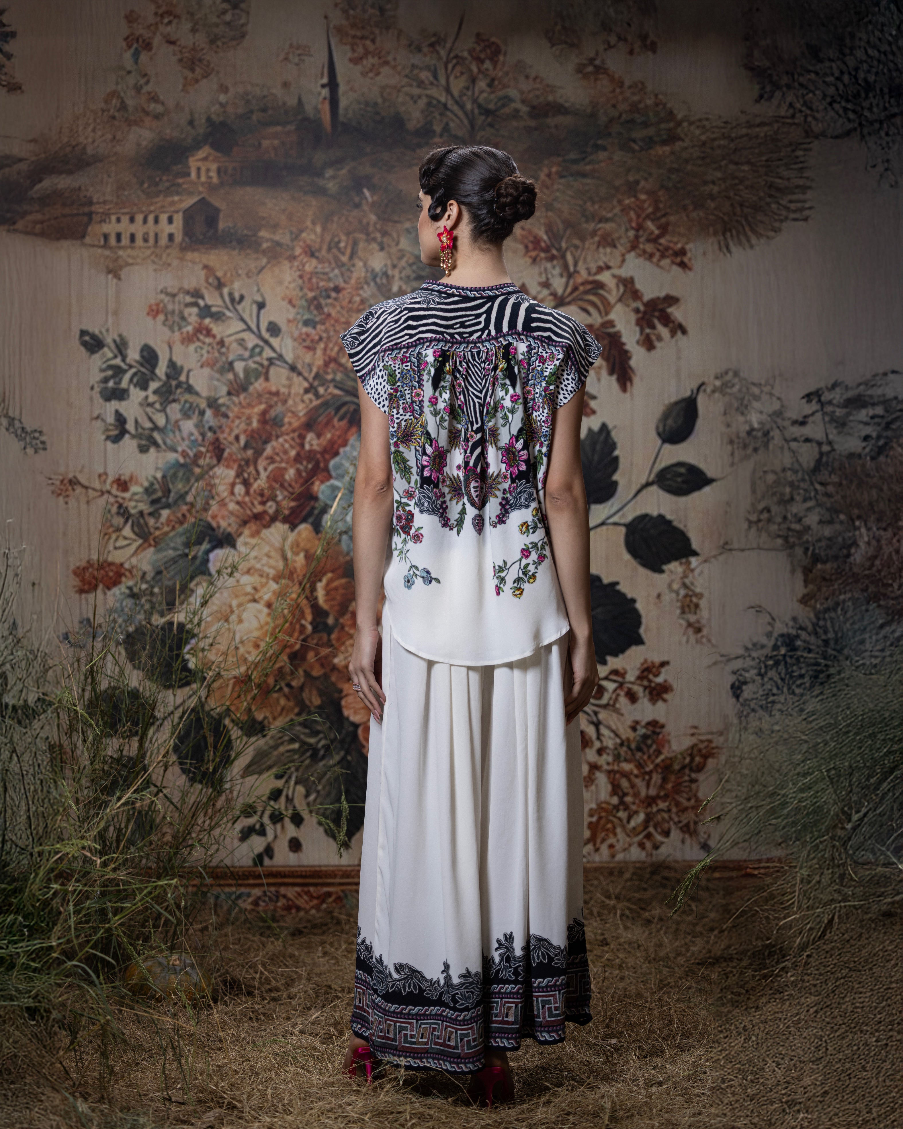 Florence : Martina/Tahira - White