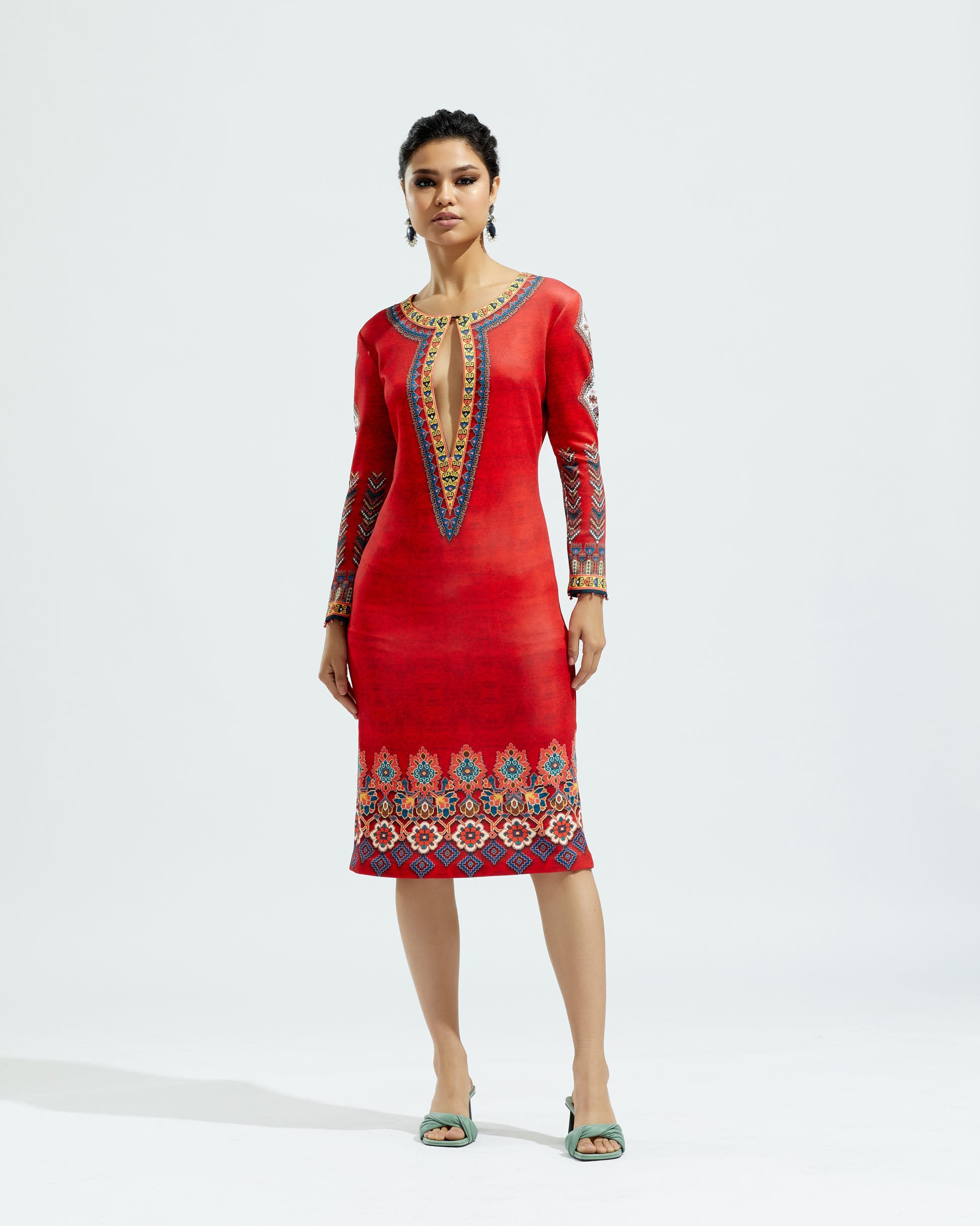Casablanca : Trinaa - Red