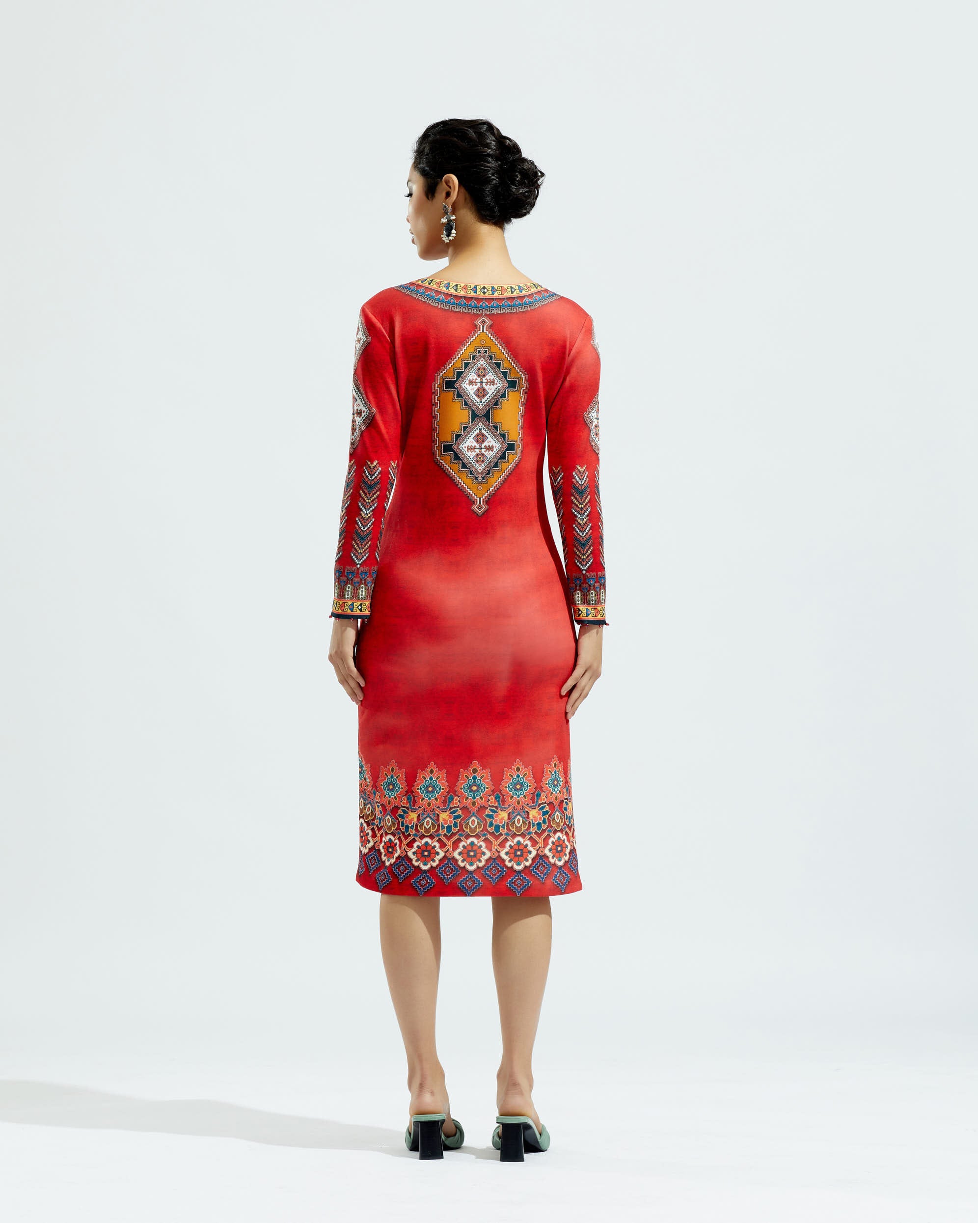 Casablanca : Nora - Red