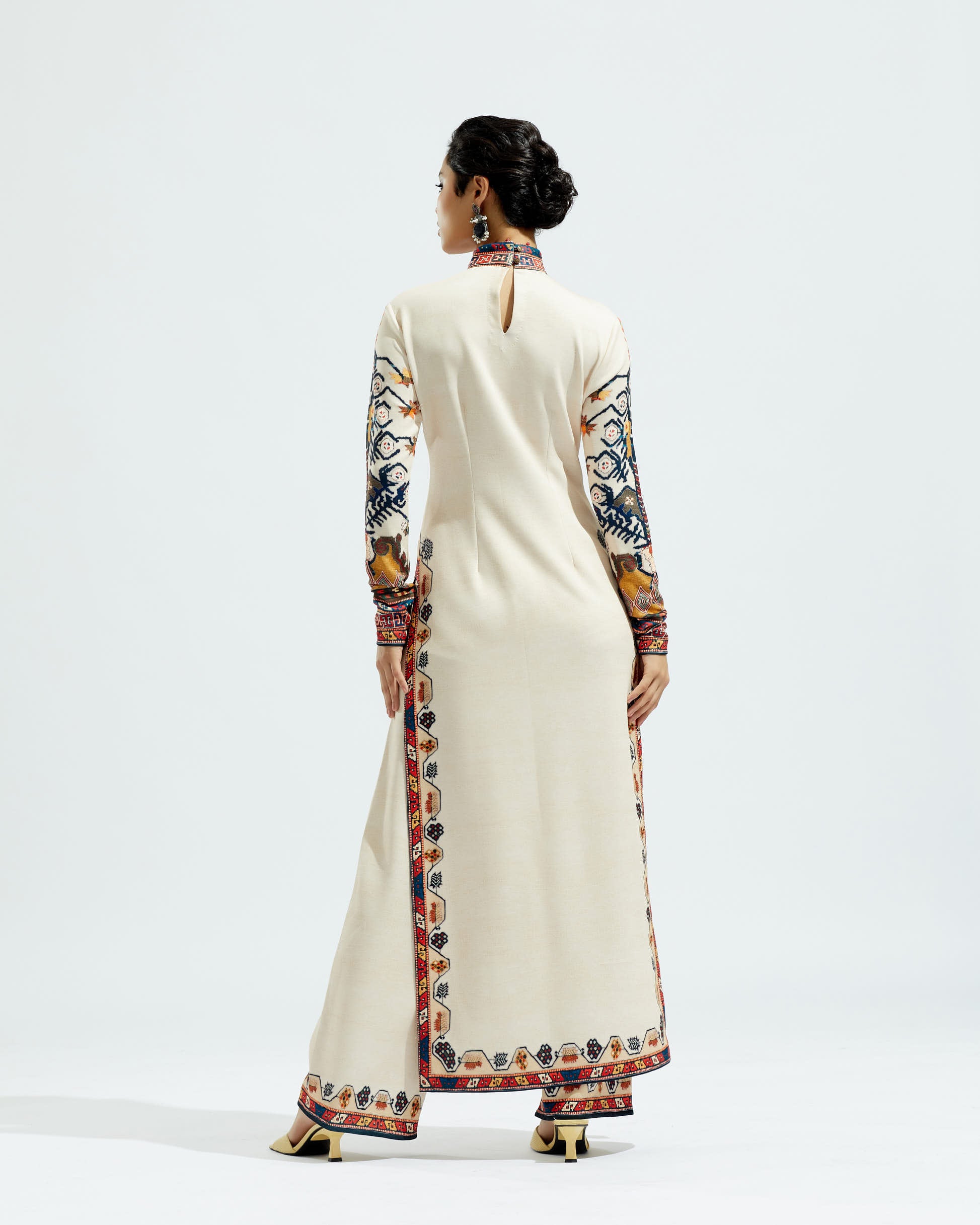 Casablanca : Clementia - Beige